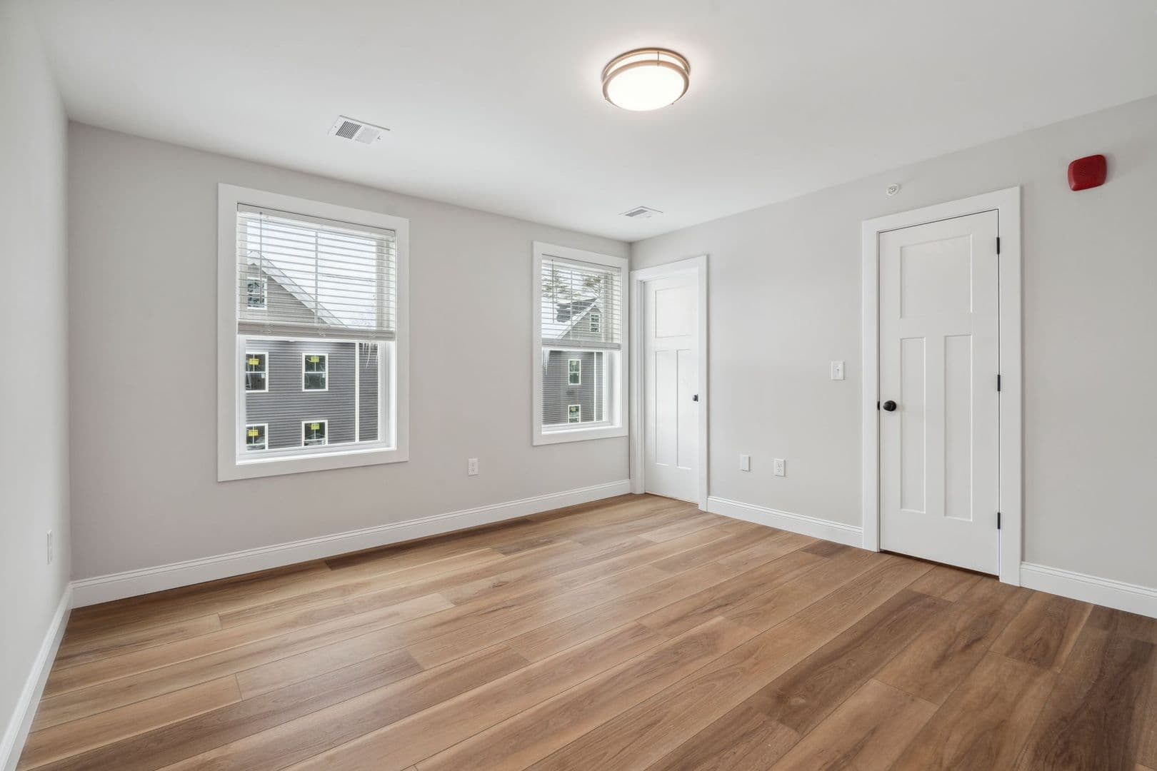 Rochester Townhome: 32 Emerson Ave
