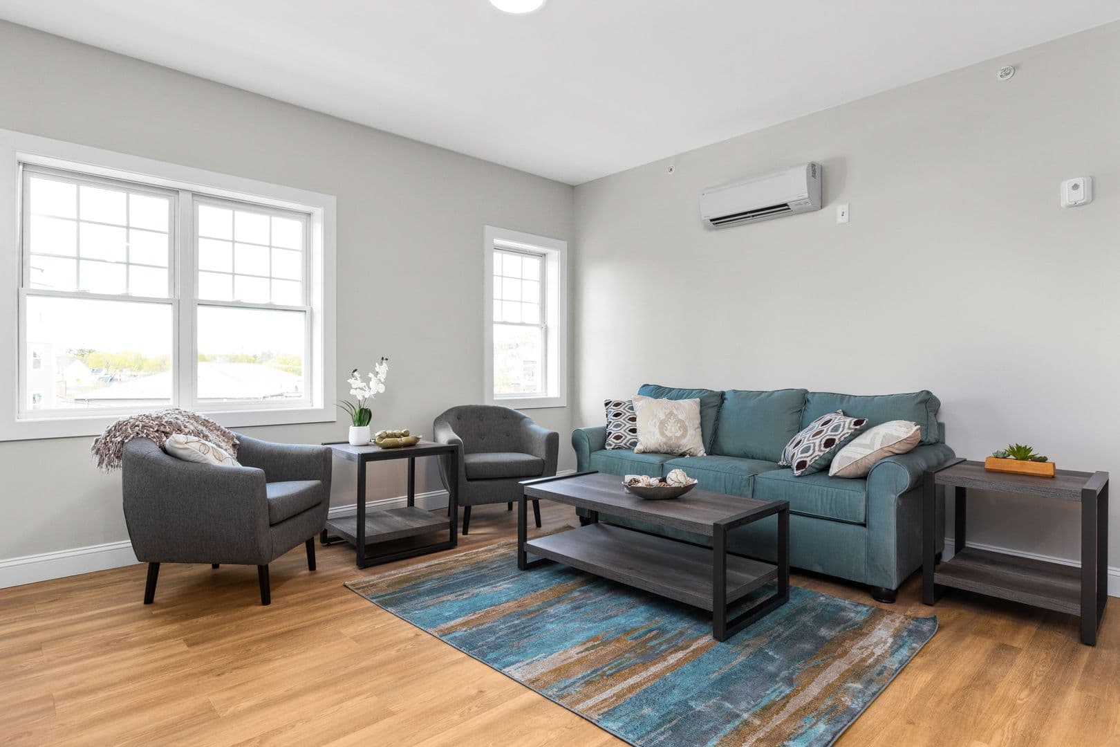 Dover Apartment: 21 Third St