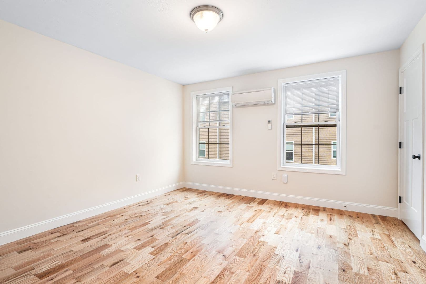 Dover Apartment: 44 Portland Ave