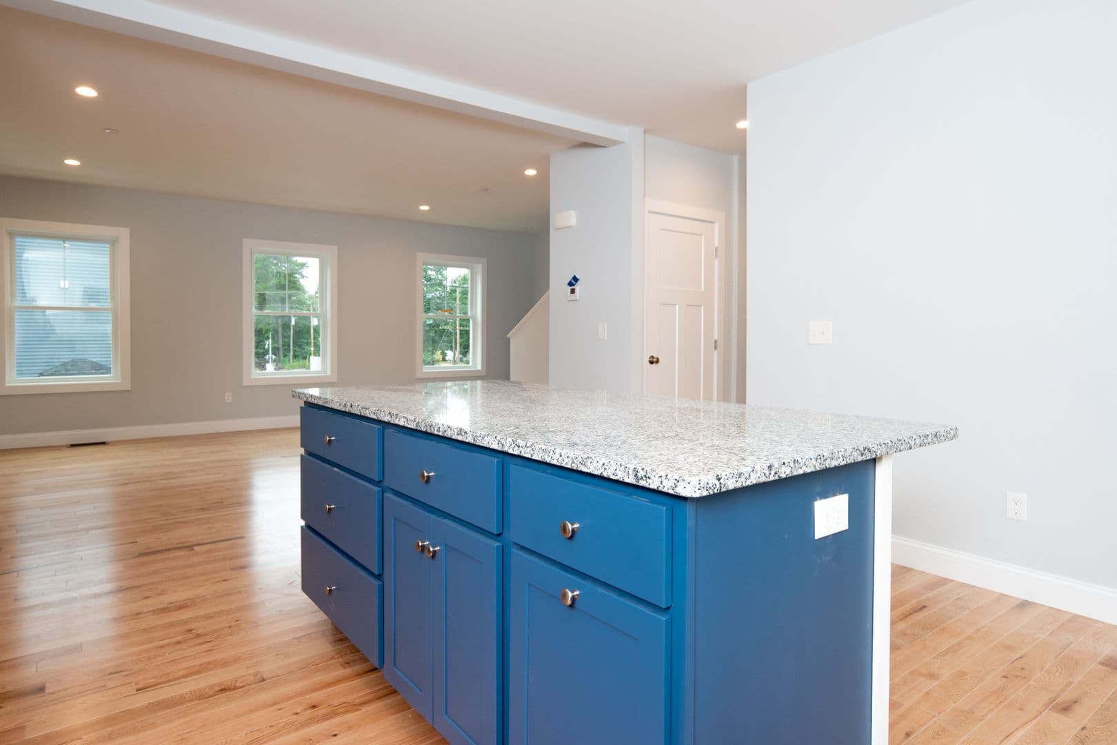 South Berwick Apartment: 2 Lauren's Dr