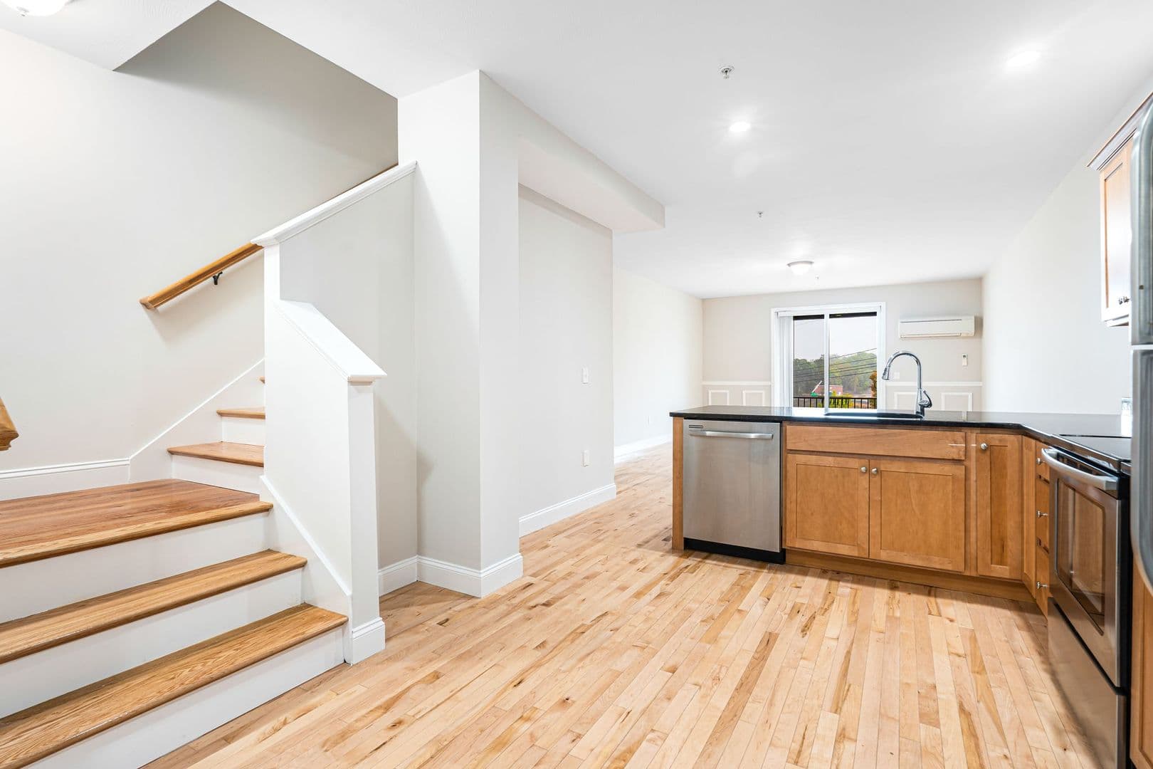 Dover Apartment: 44 Portland Ave