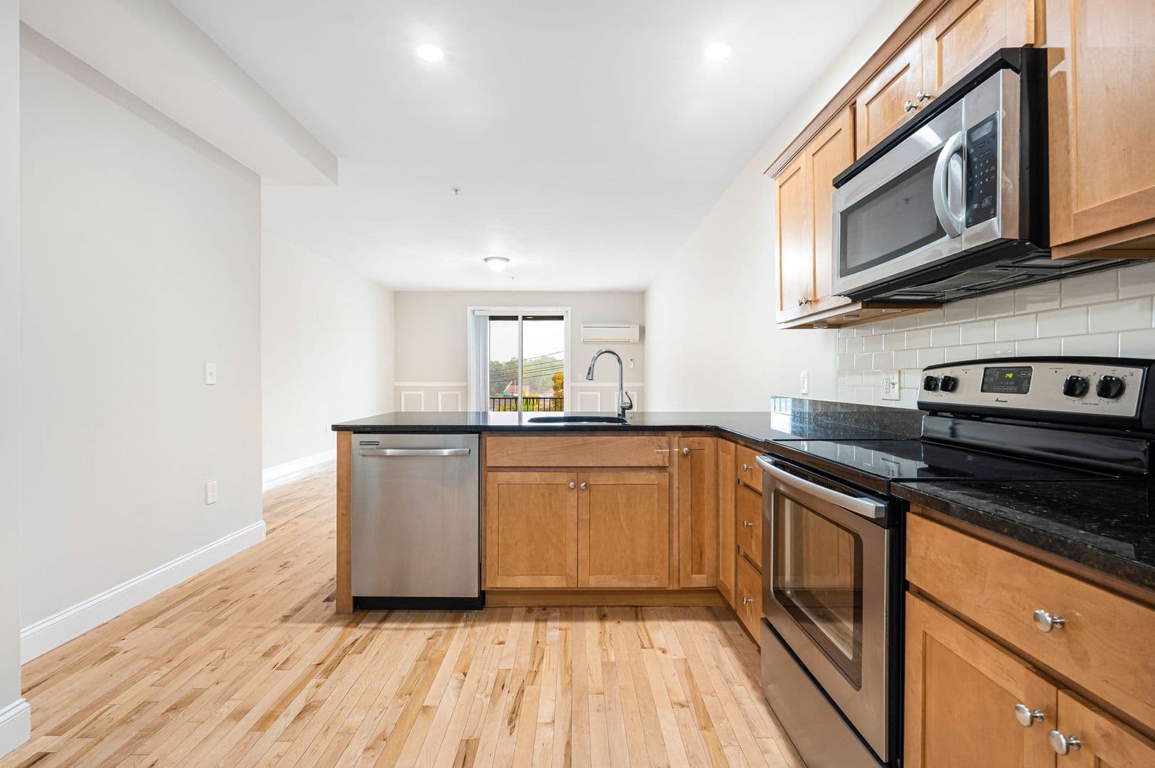Dover Apartment: 44 Portland Ave