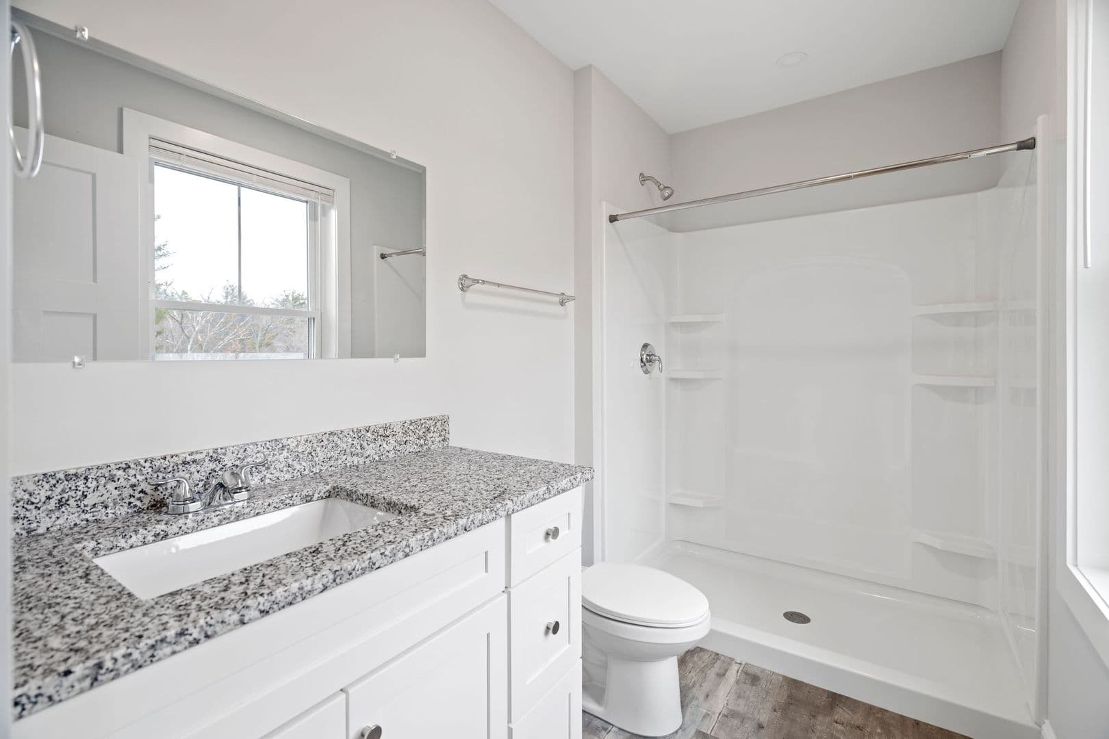 South Berwick Apartment: 2 Lauren's Dr