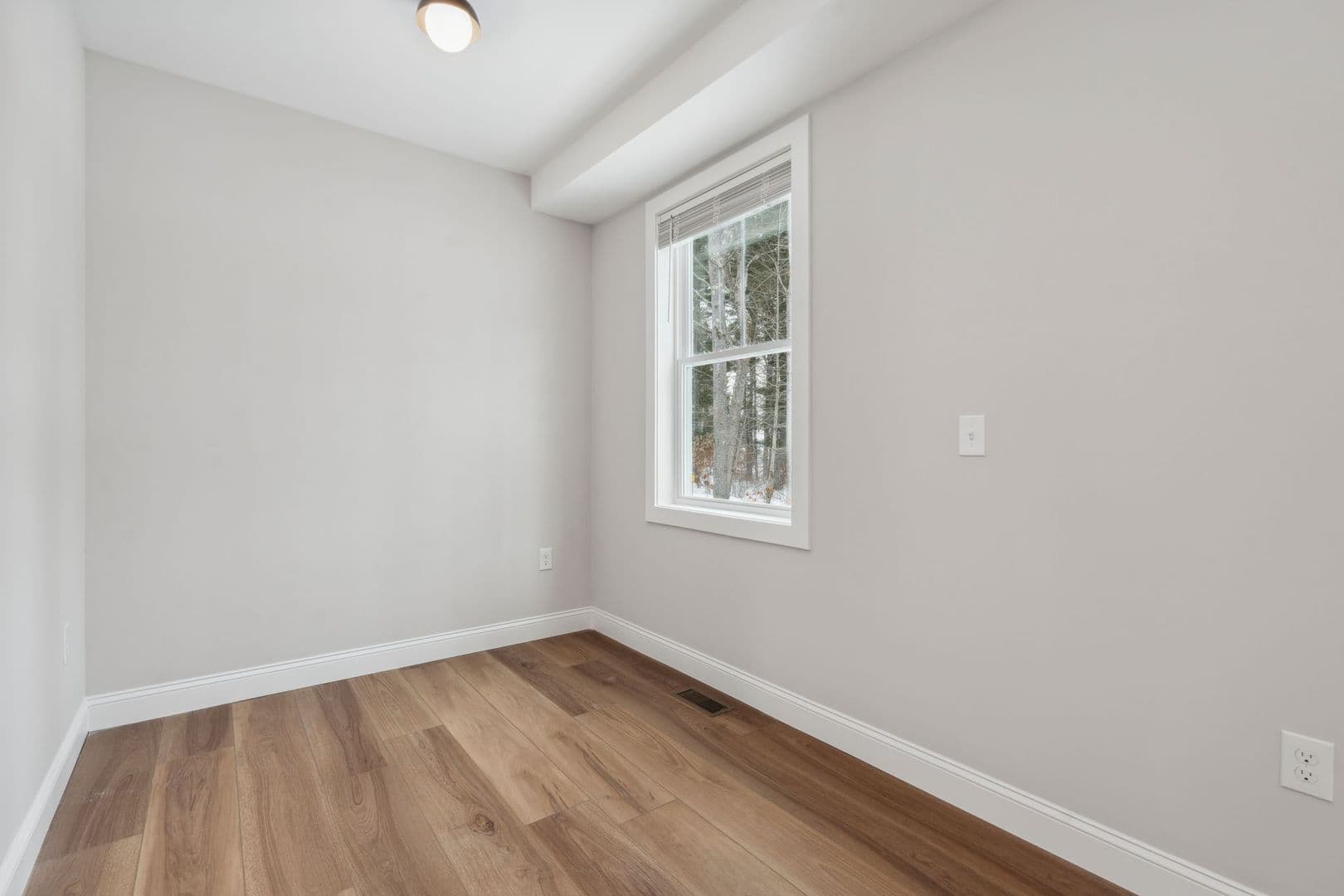Rochester Townhome: 32 Emerson Ave