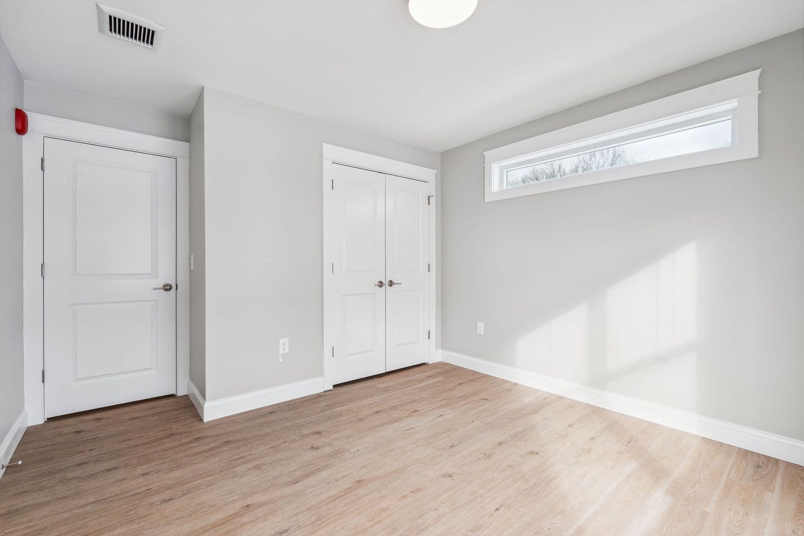Barrington Townhome: 3 Quill Ln - Unit 208