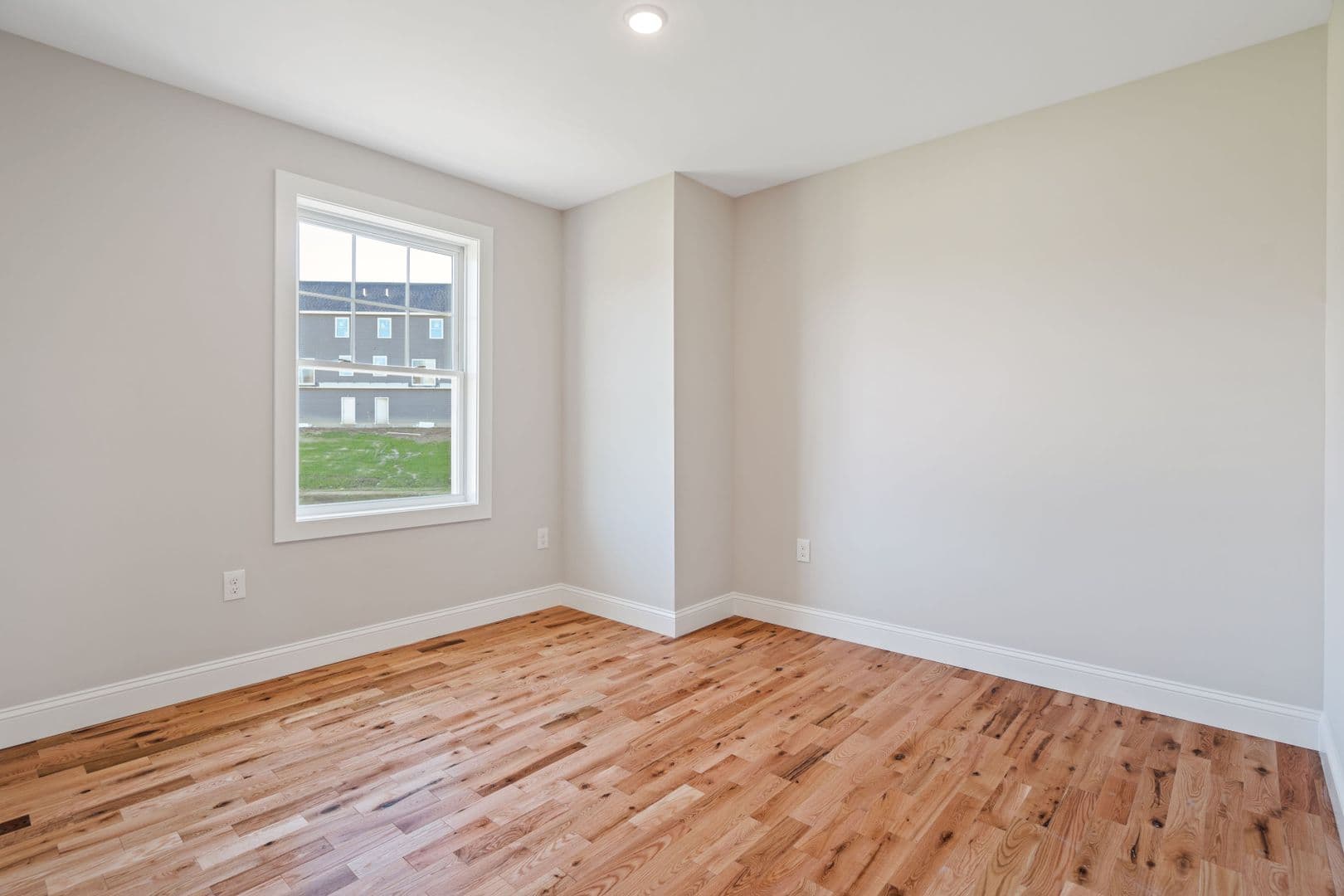 Rochester Townhome: 1-49 Wildcat Dr