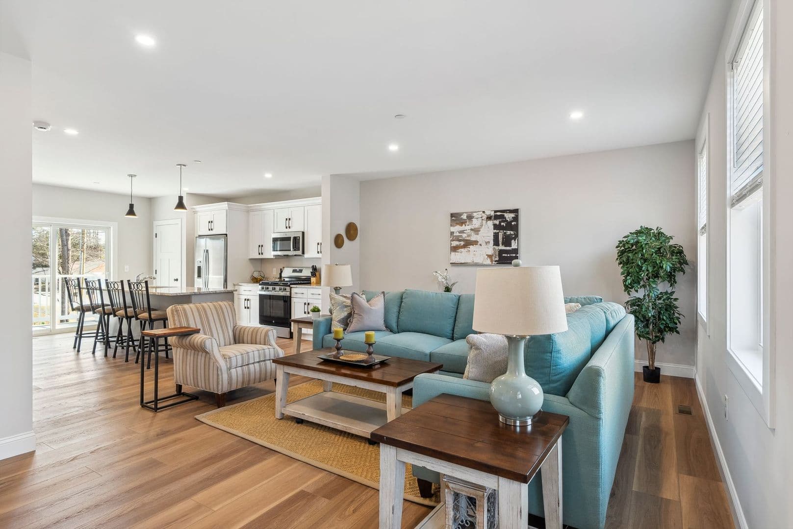 Rochester Townhome: 32 Emerson Ave