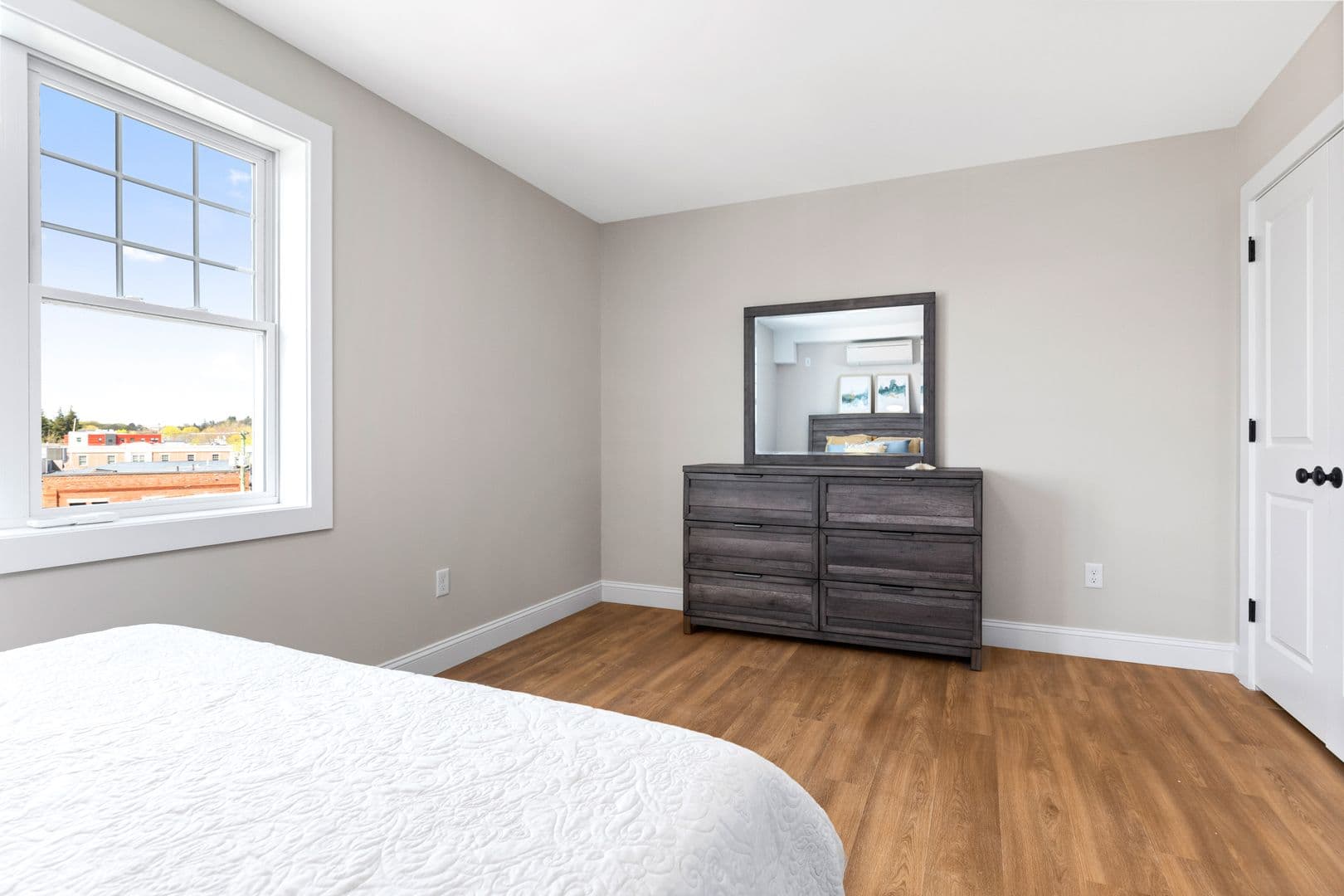 Dover Apartment: 21 Third St