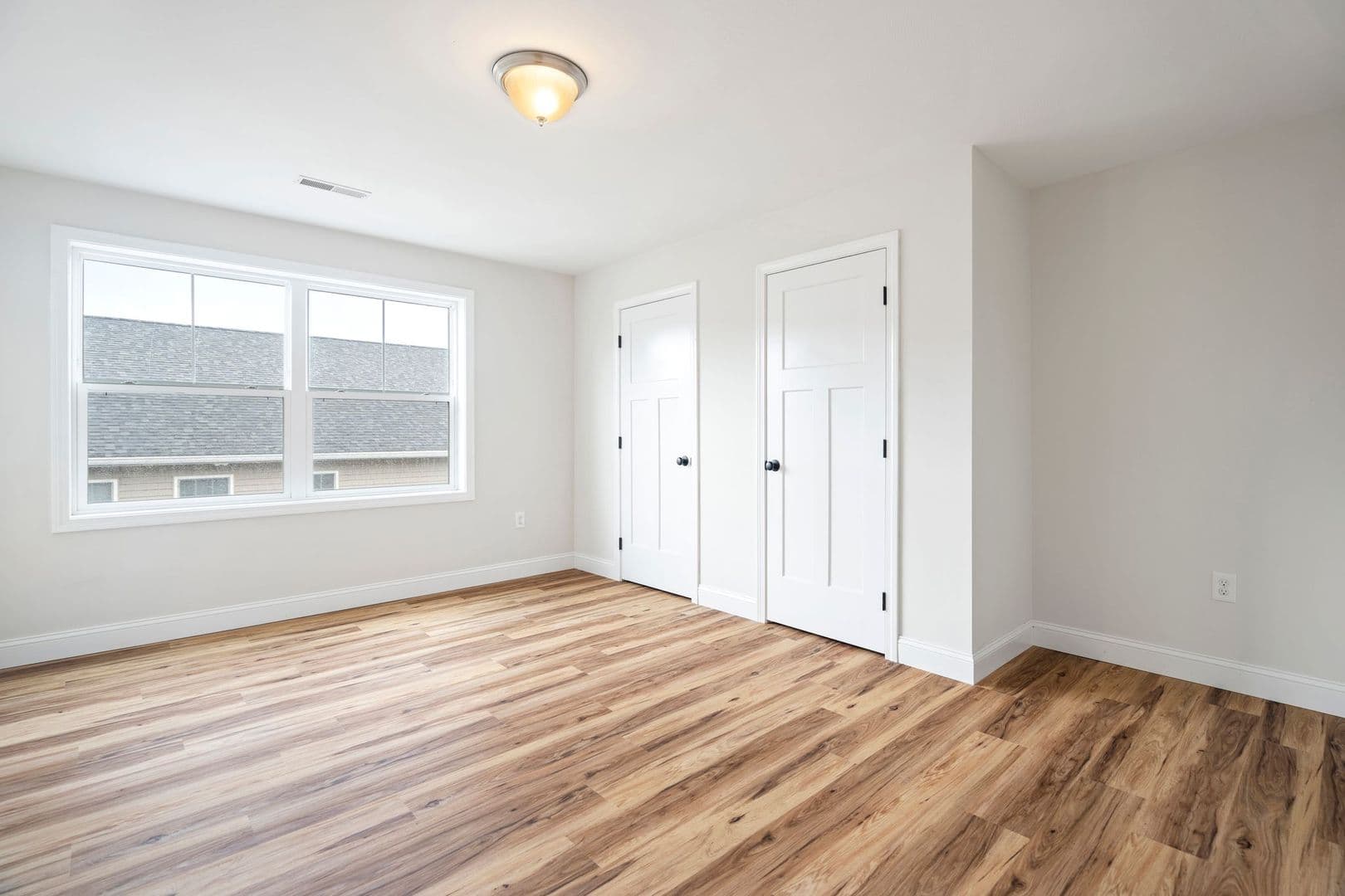 Dover Apartment: 44 Portland Ave