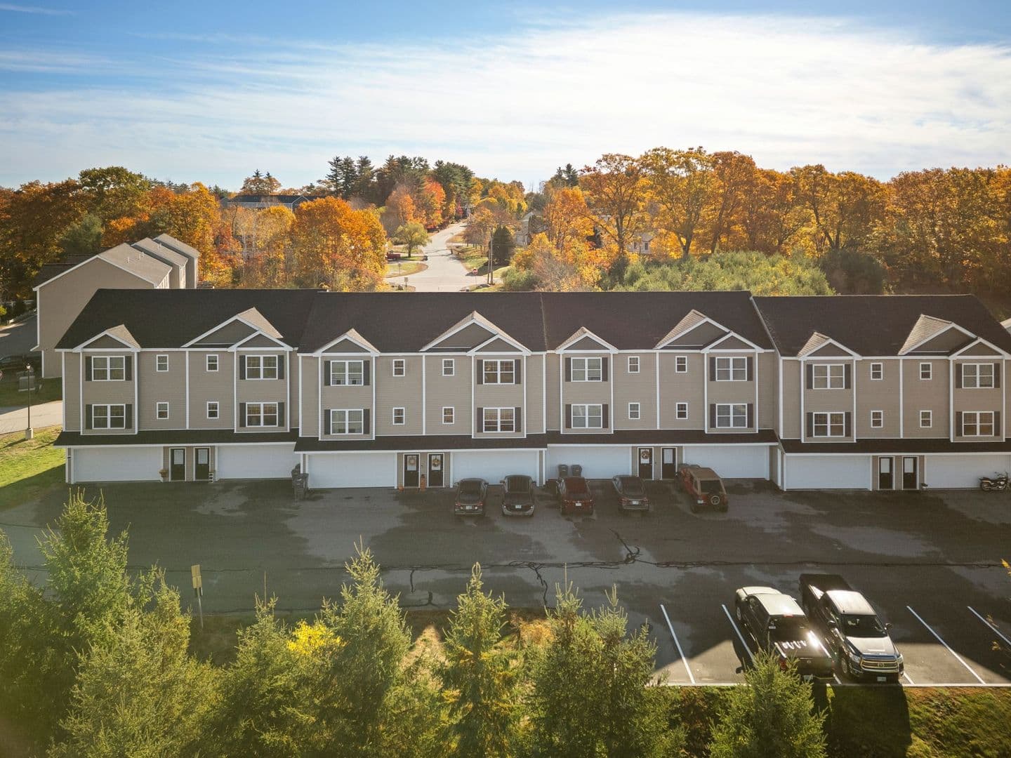 Rochester Townhome: 5 Marwari Ln