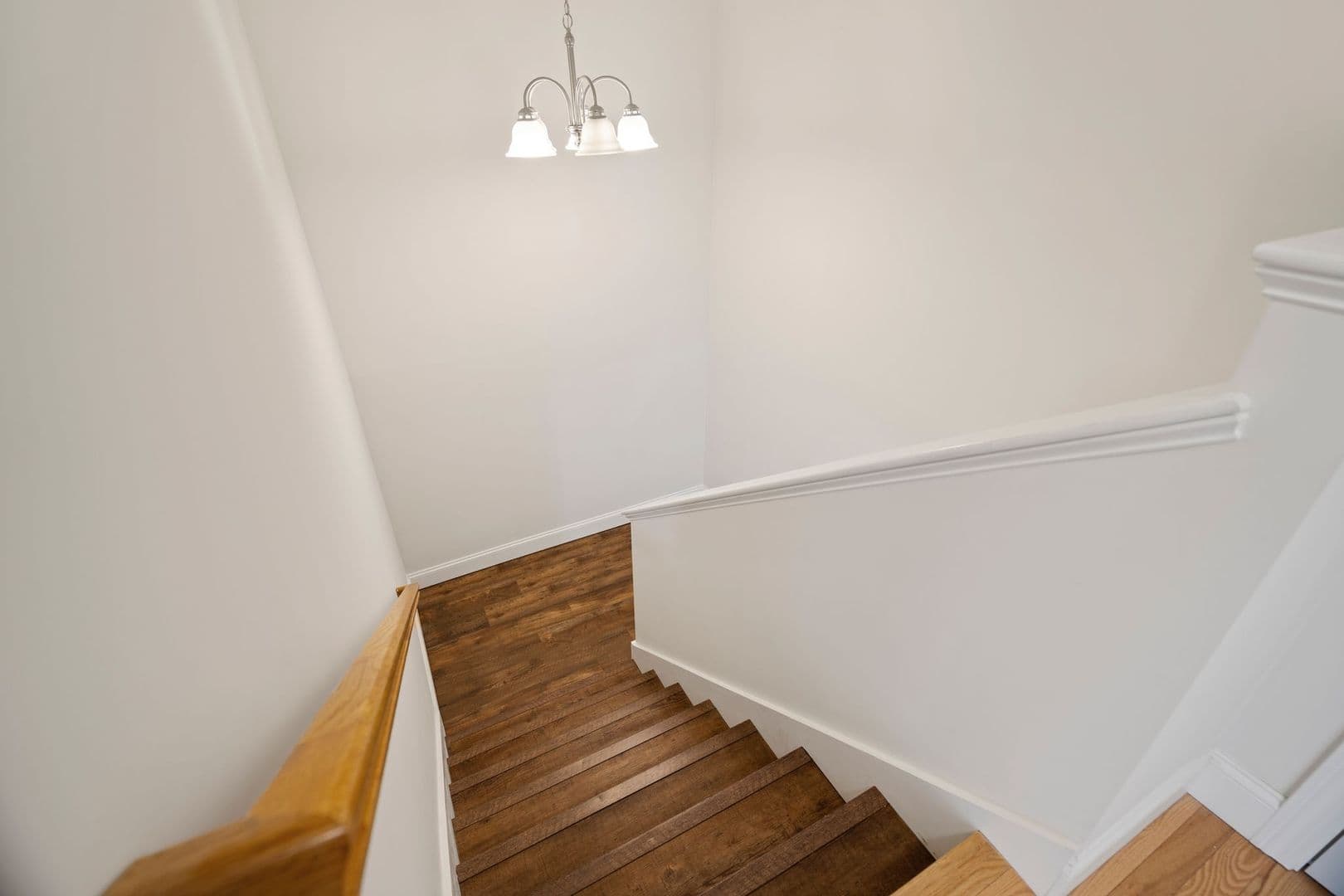 Dover Apartment: 44 Portland Ave