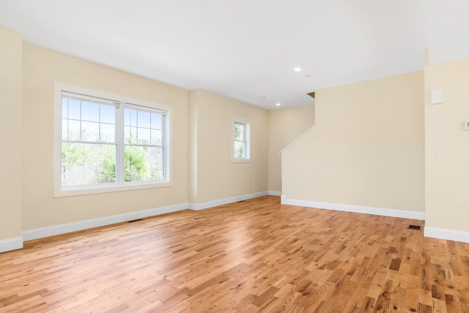 Rochester Townhome: 5 Marwari Ln