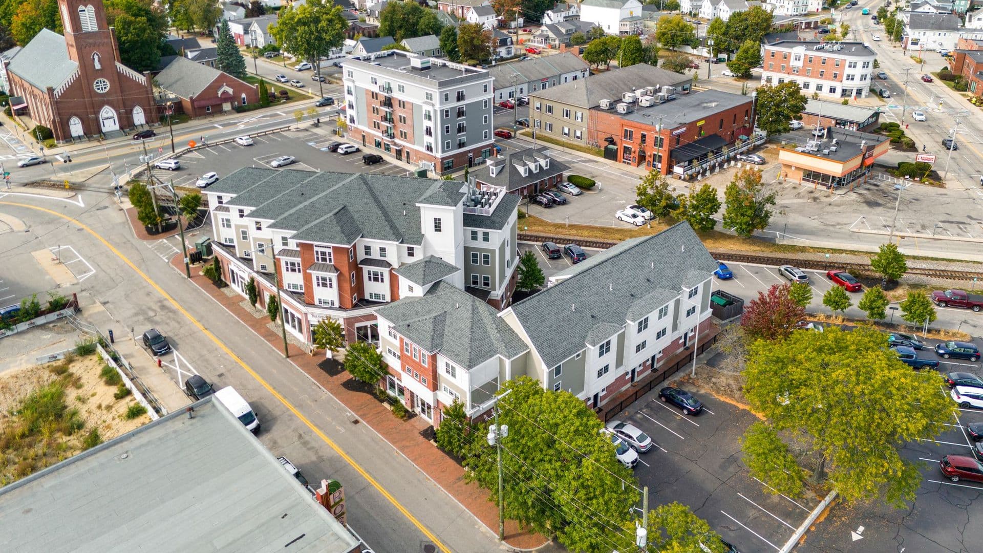 Dover Apartment: 21 Third St