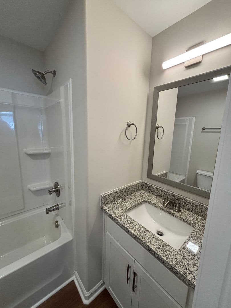 Clarksville House: 839 Cumberland Drive