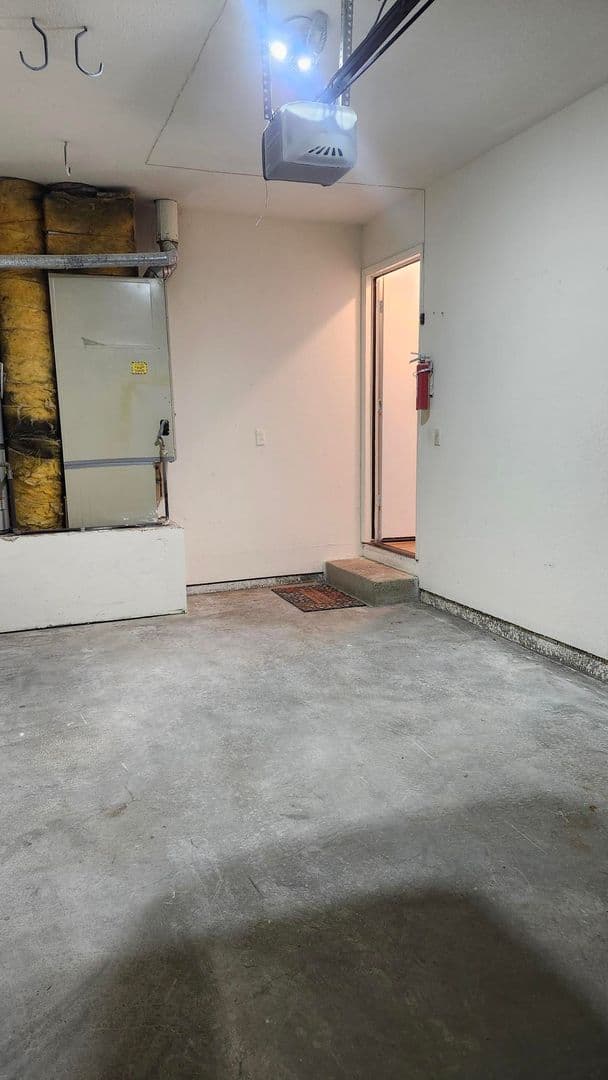 Morgan Hill Apartment: 250 W. Dunne Ave
