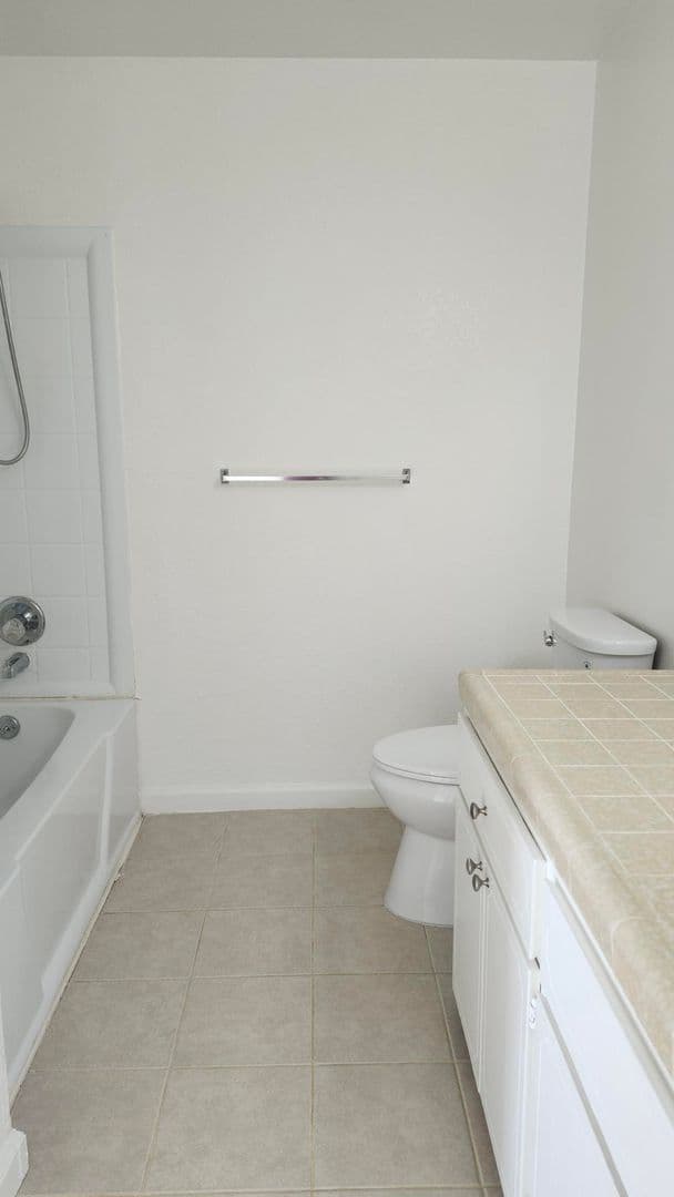 Morgan Hill Apartment: 250 W. Dunne Ave