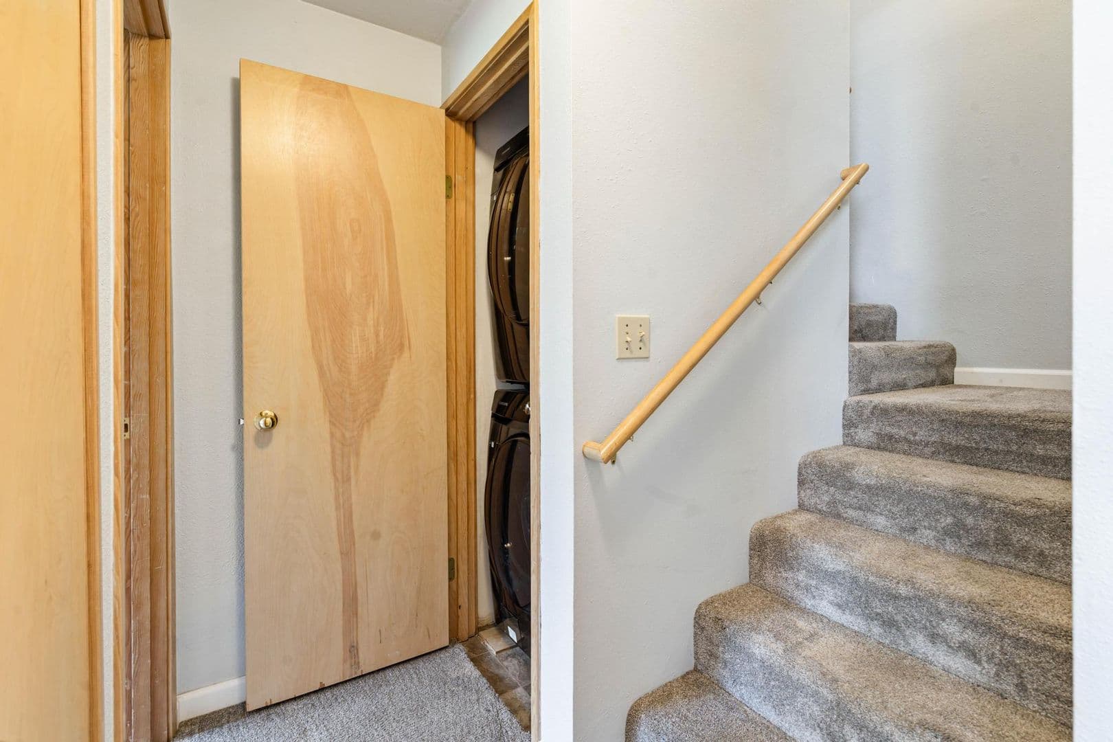 Lake Oswego House: 3433 SW McNary Pkwy #302