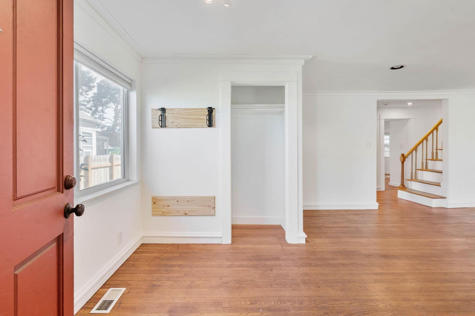 Portland House: 236 NE Lombard St