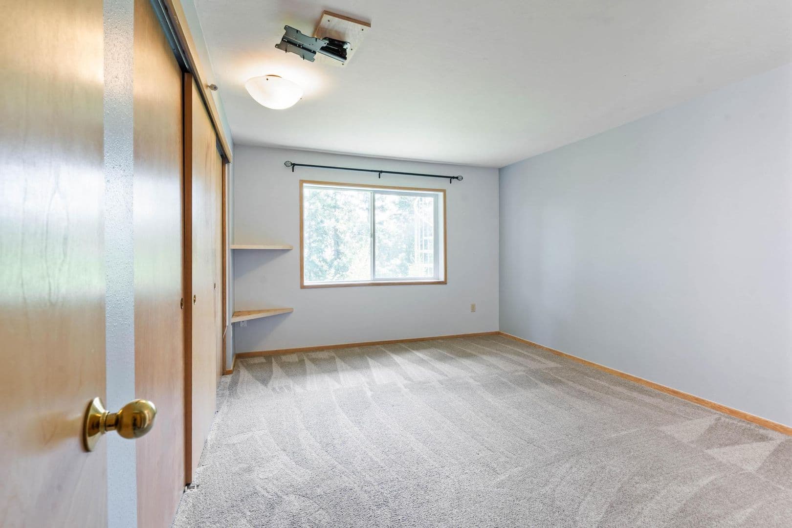 Lake Oswego House: 3433 SW McNary Pkwy #302