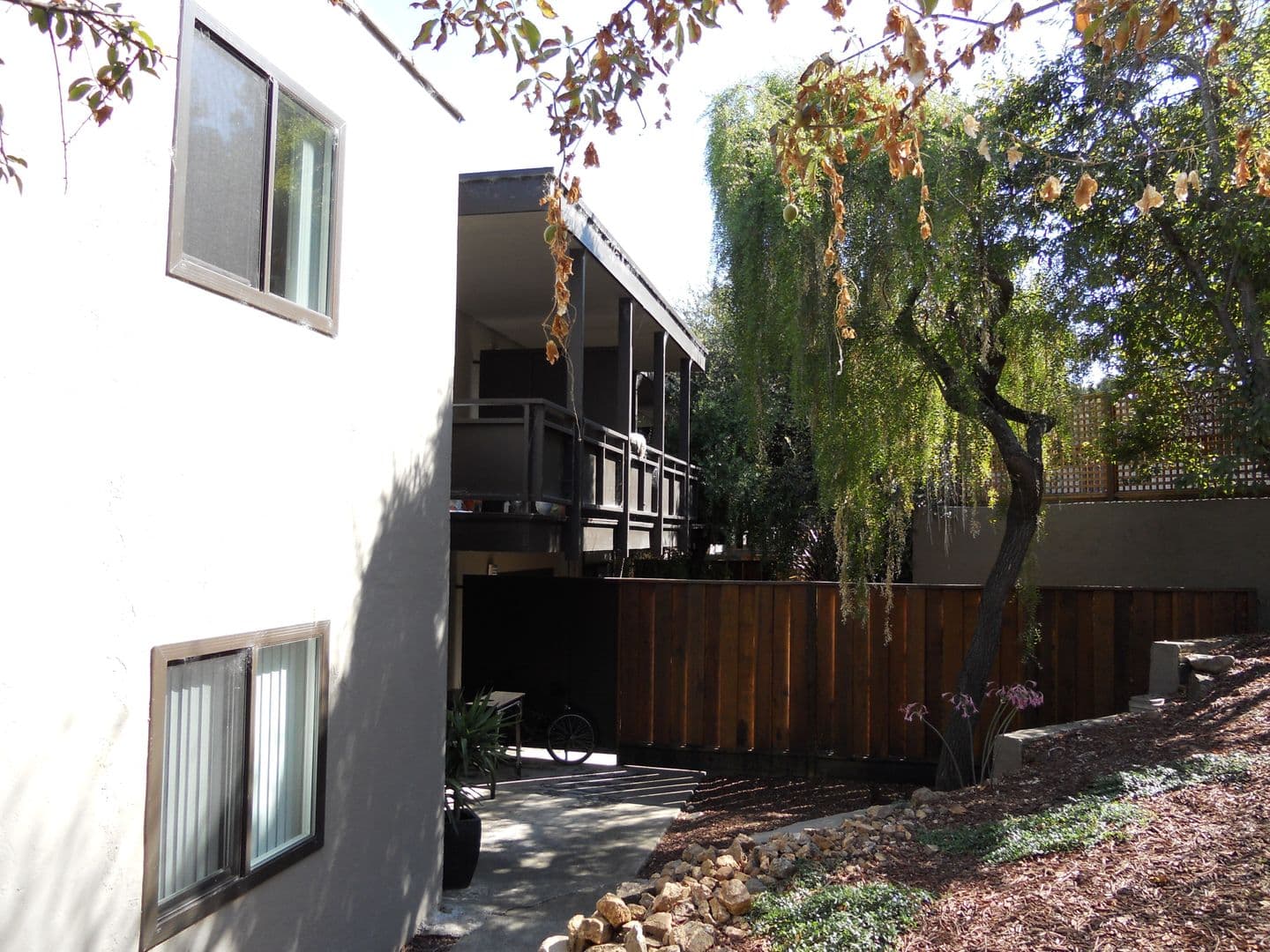 Belmont Apartment: 1000 South Rd