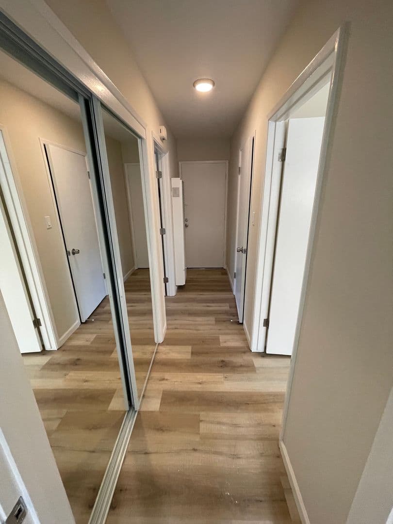 San Mateo Apartment: 3941 Pacific Blvd