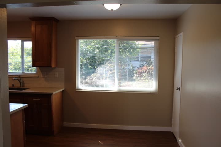San Mateo Apartment: 460 Studio Circle