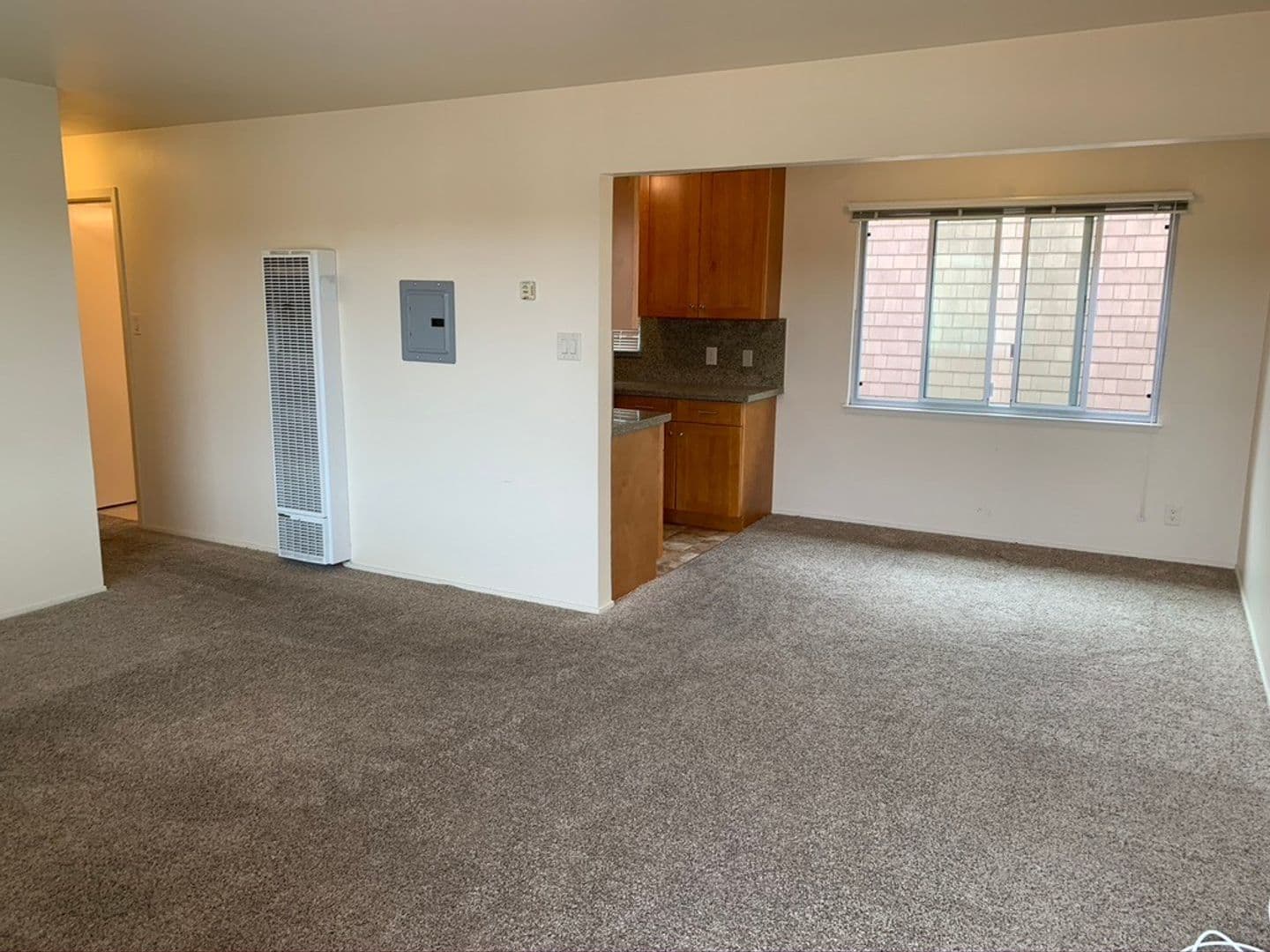 South San Francisco Apartment: 520 Grand Ave