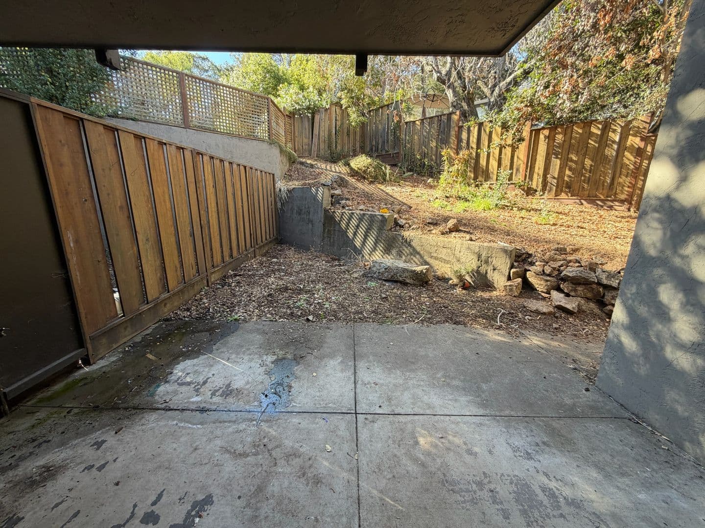 Belmont Apartment: 1000 South Rd