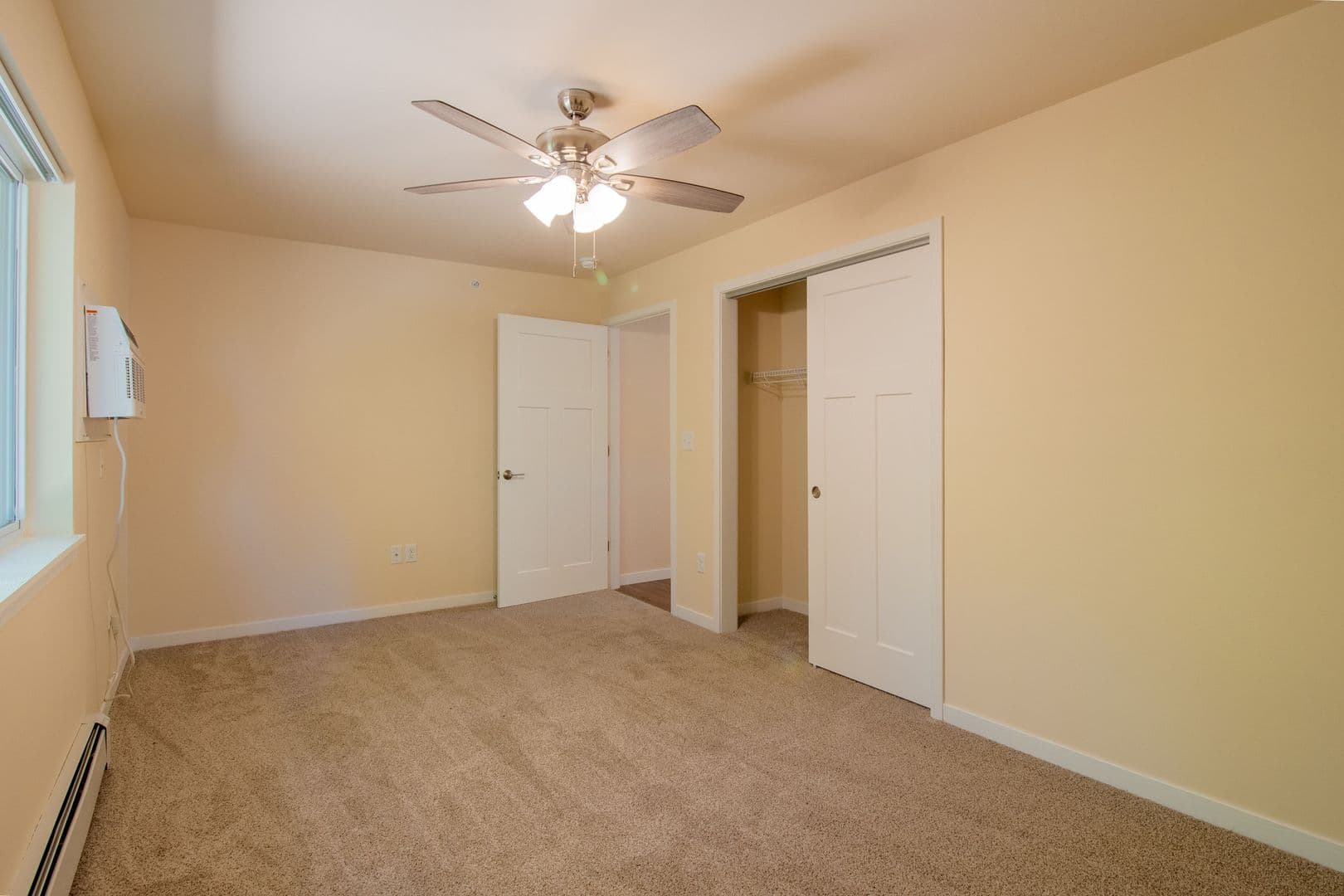 Wittenberg Apartment: 403 Freedom Way