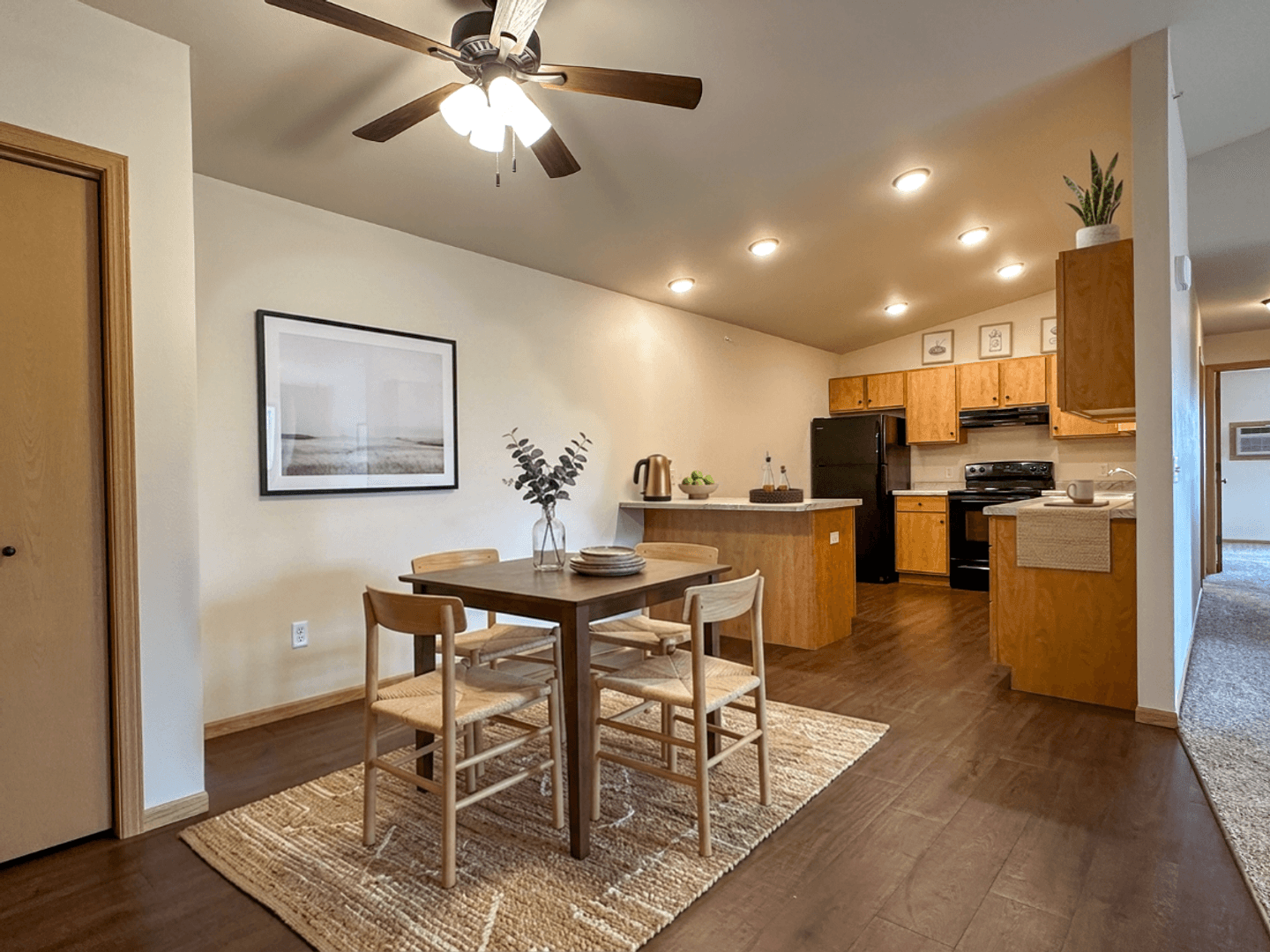 Rice Lake Apartment: 515 Moon Lake Dr