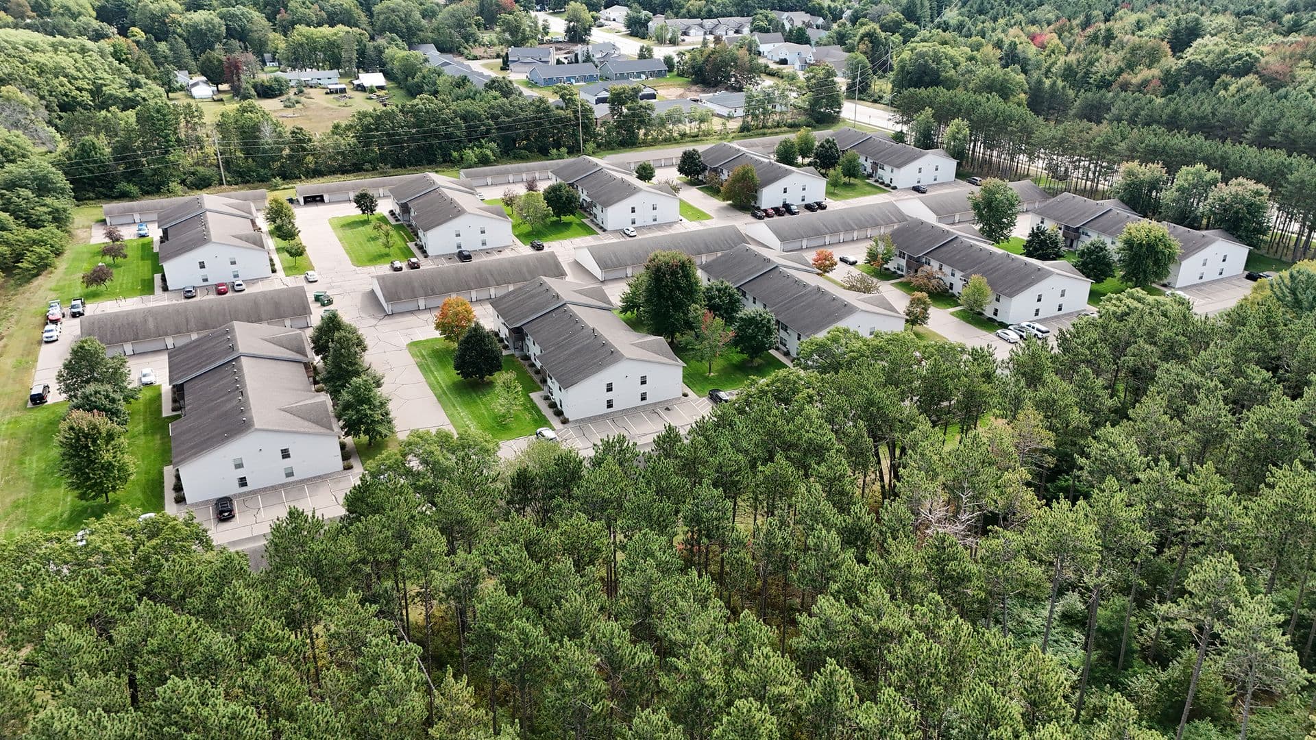 Stevens Point Apartment: 1200 River View Ave