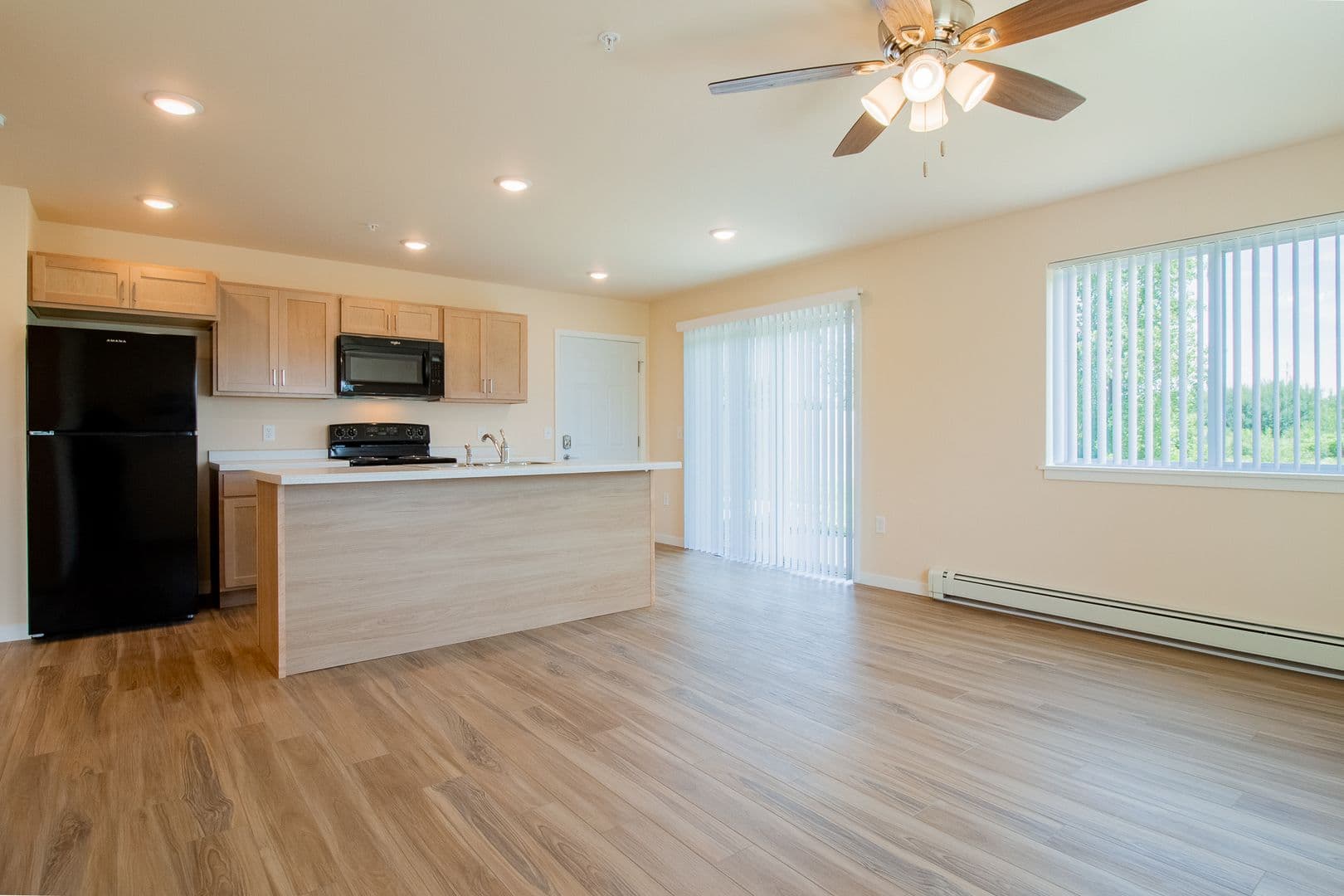 Eau Claire Apartment: 4395 Christopher Drive