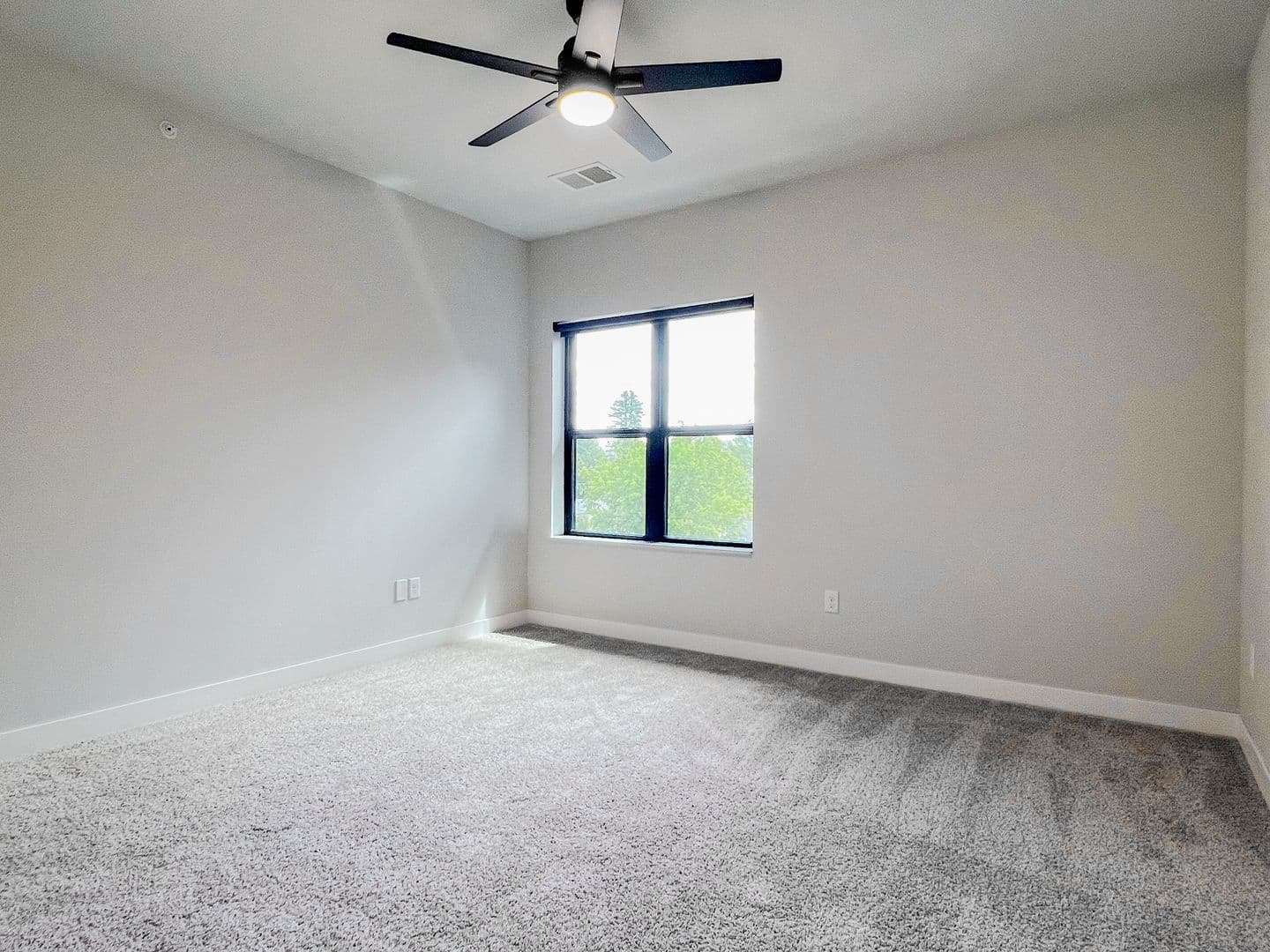 Schofield Apartment: 1408 Park Drive