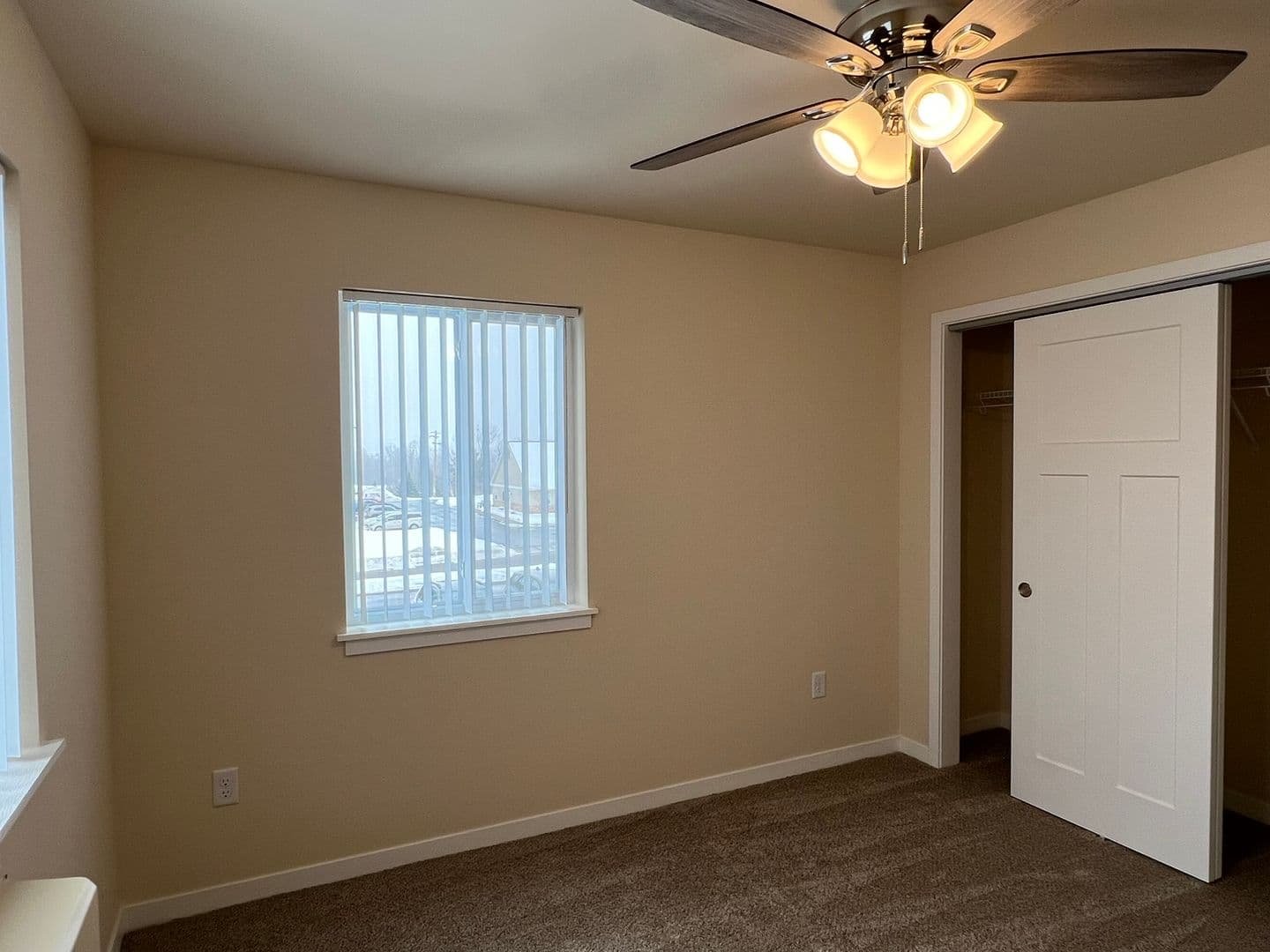 Athens Apartment: 713 Caroline Street