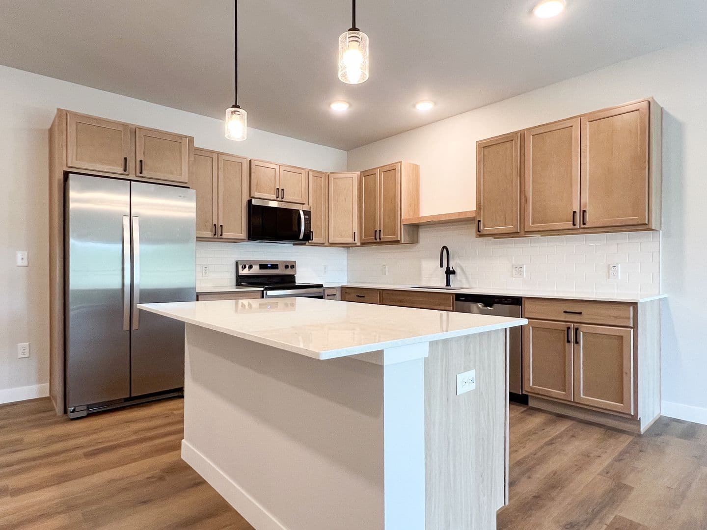 Schofield Apartment: 1408 Park Drive