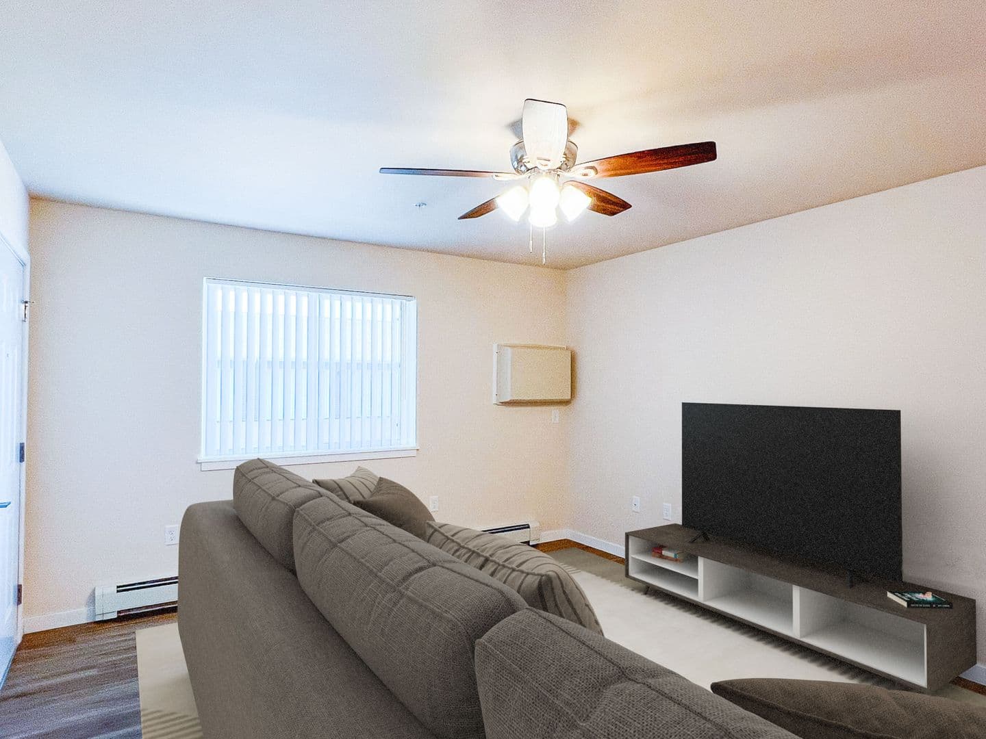 Athens Apartment: 713 Caroline Street
