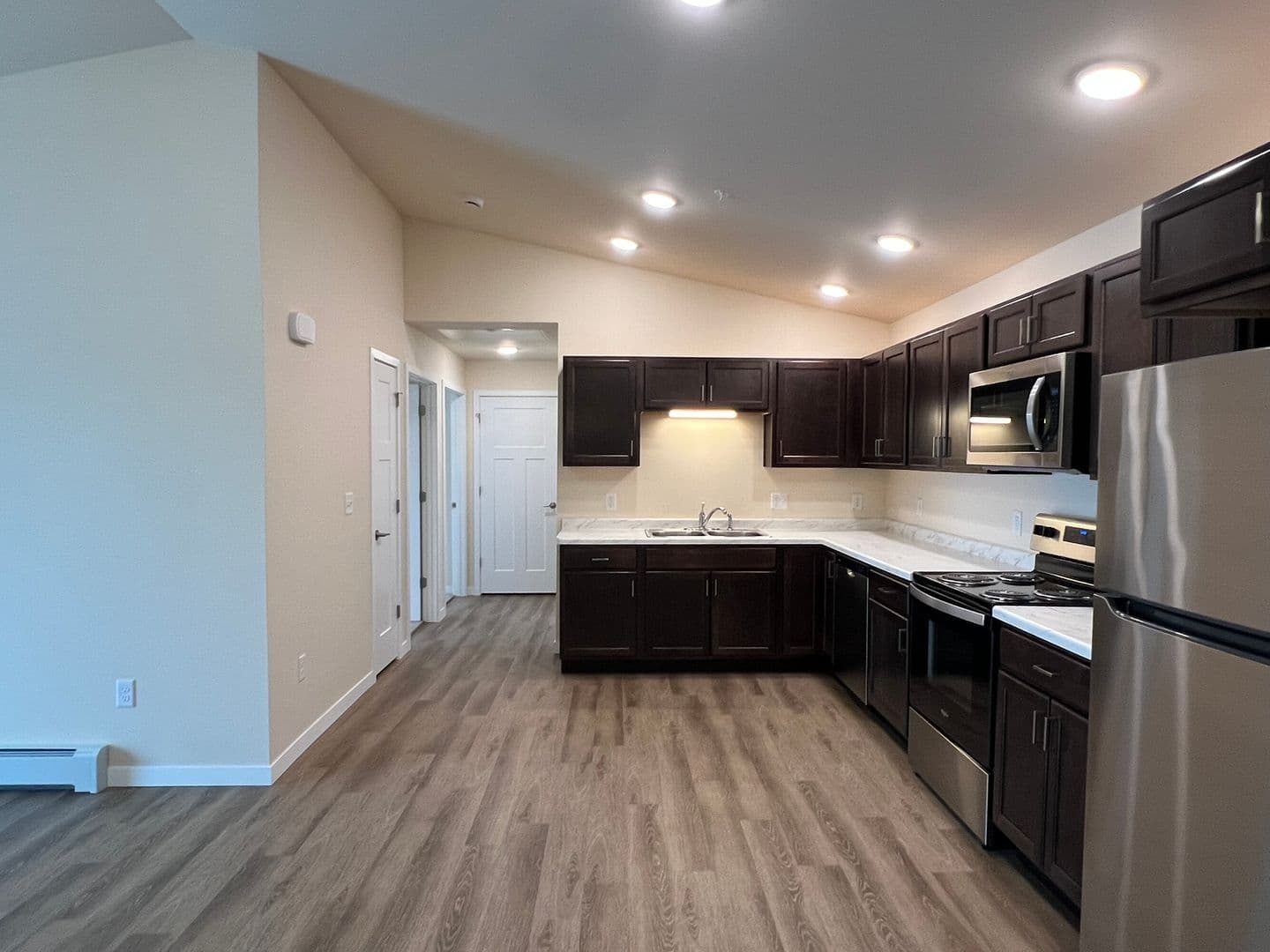 Athens Apartment: 713 Caroline Street