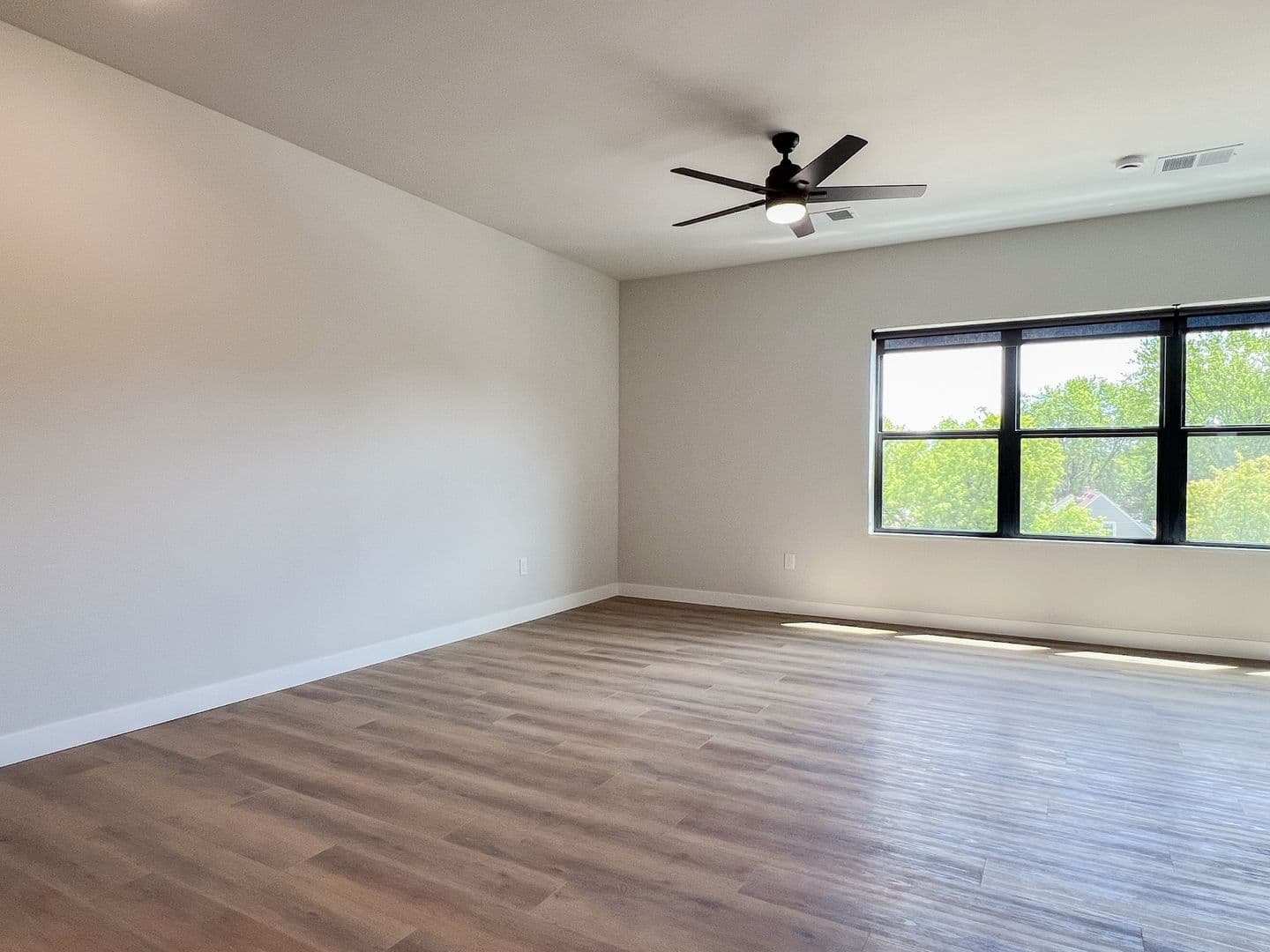 Schofield Apartment: 1408 Park Drive