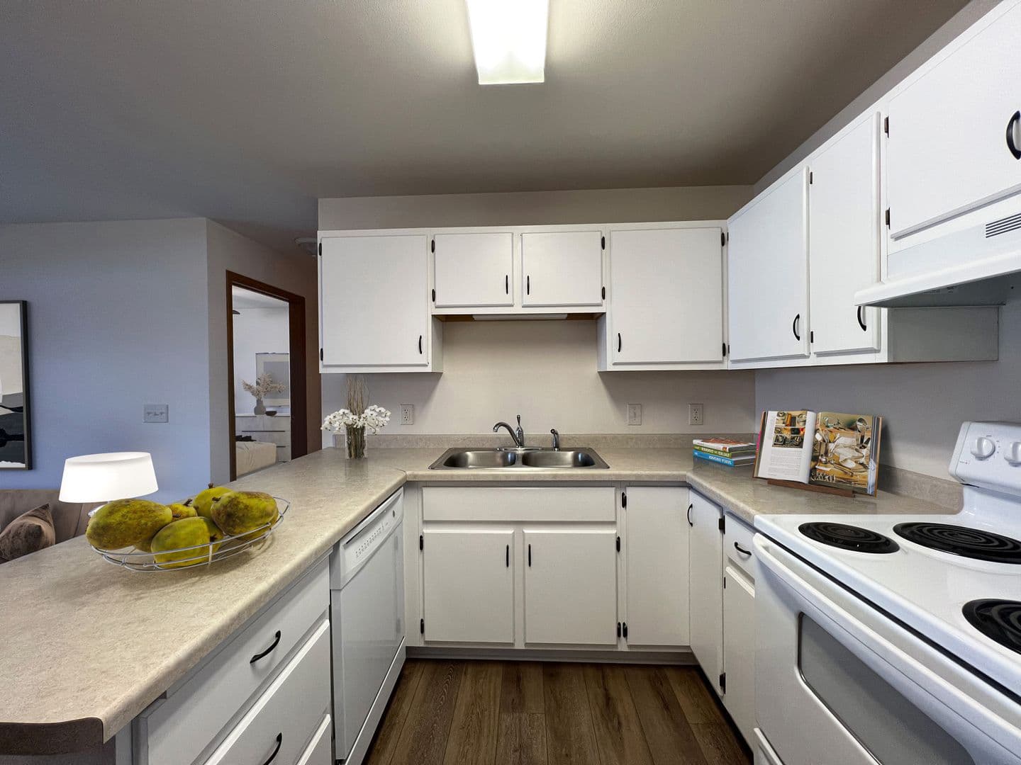 Medford Apartment: 765-767 S Gibson St