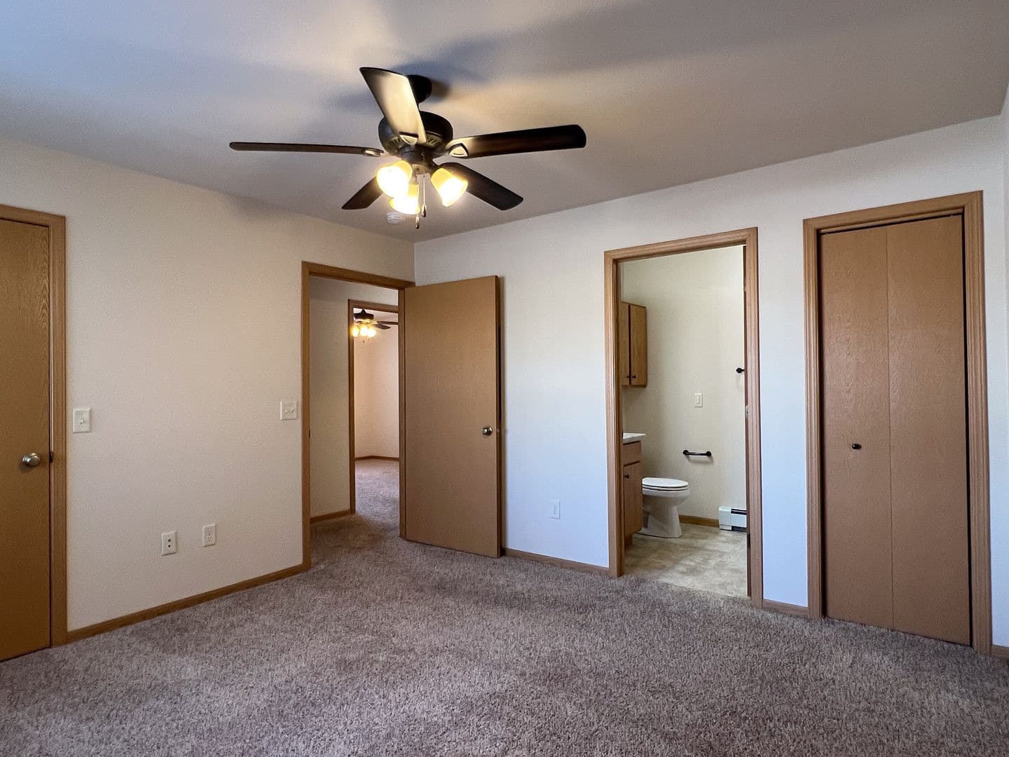 Rice Lake Apartment: 515 Moon Lake Dr