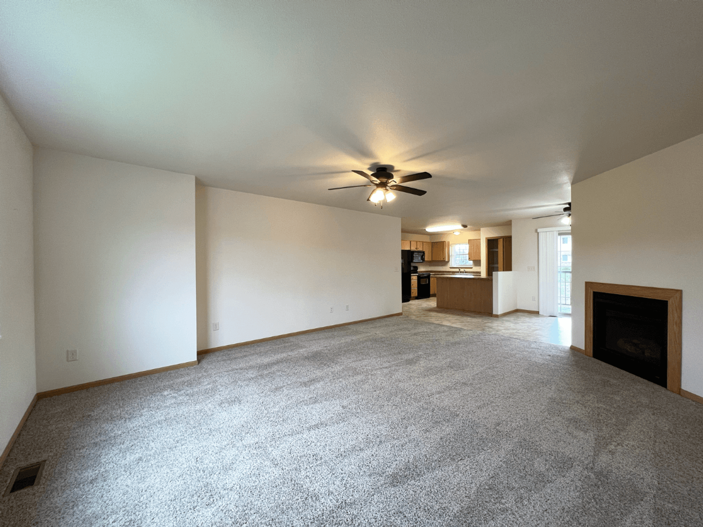 Weston Apartment: 6903 Weston Ridge Dr.