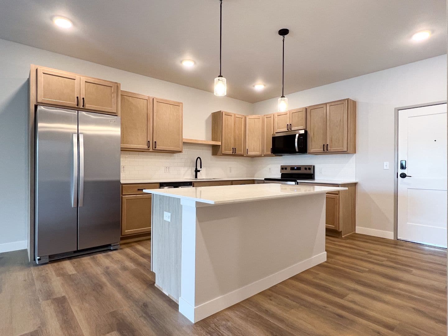 Schofield Apartment: 1408 Park Drive