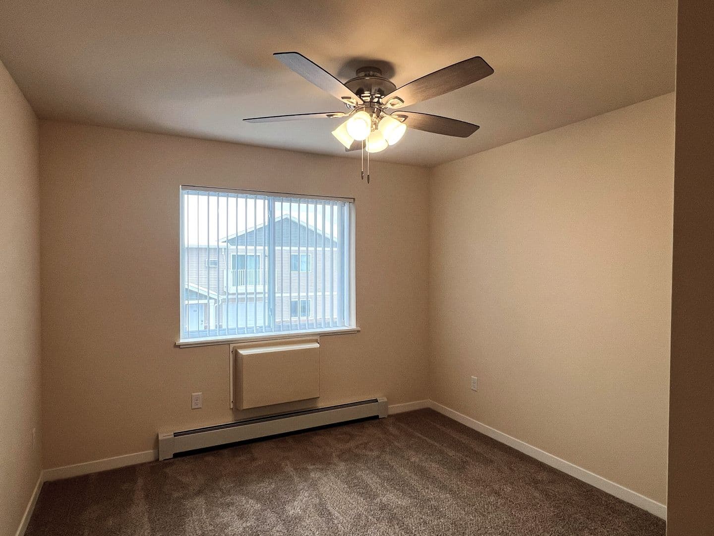 Athens Apartment: 713 Caroline Street