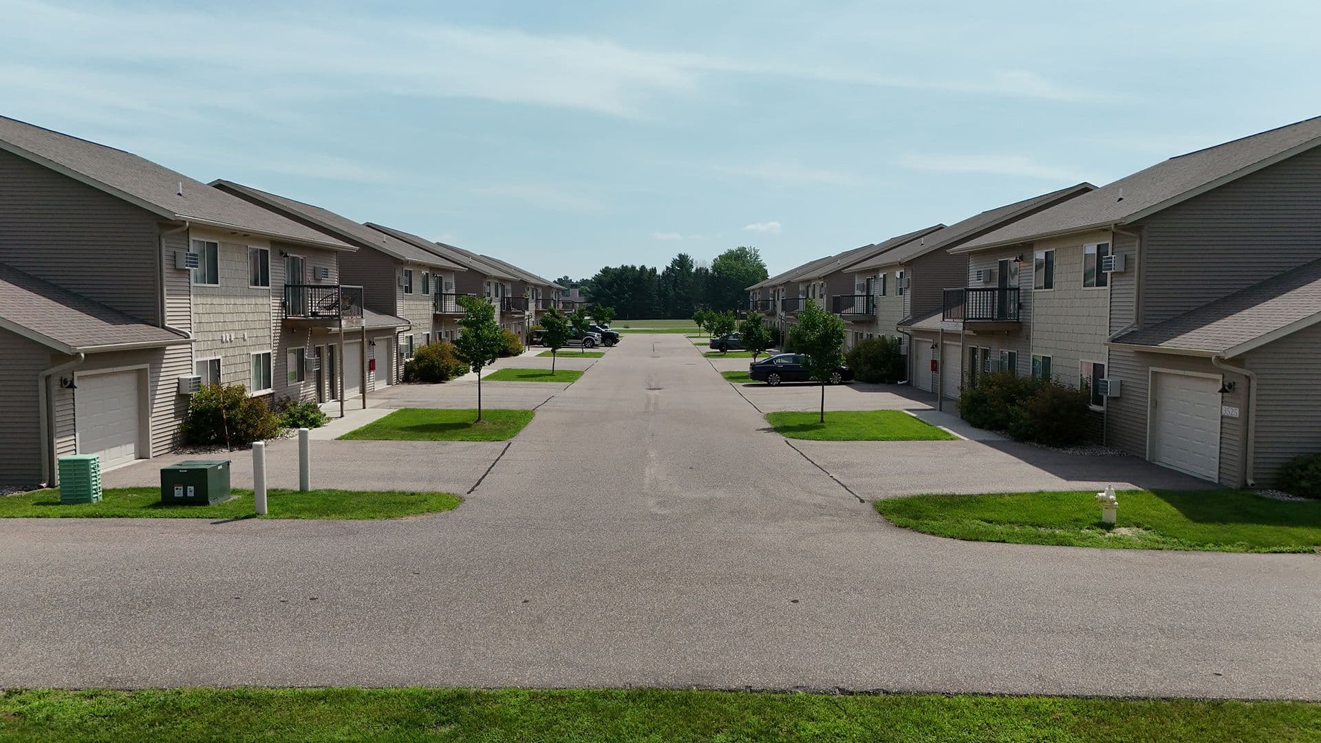 Plover Apartment: 3500 Willow Dr