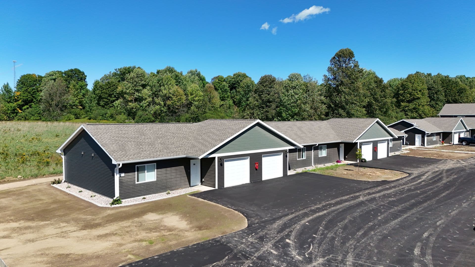 Wittenberg Apartment: 403 Freedom Way