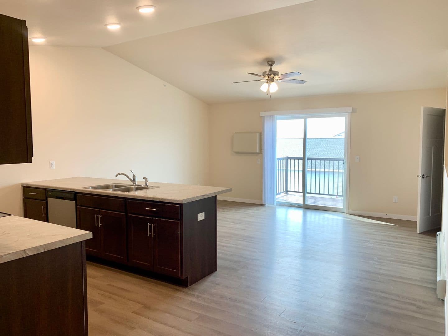 Stanley Apartment: 1419 Pine St