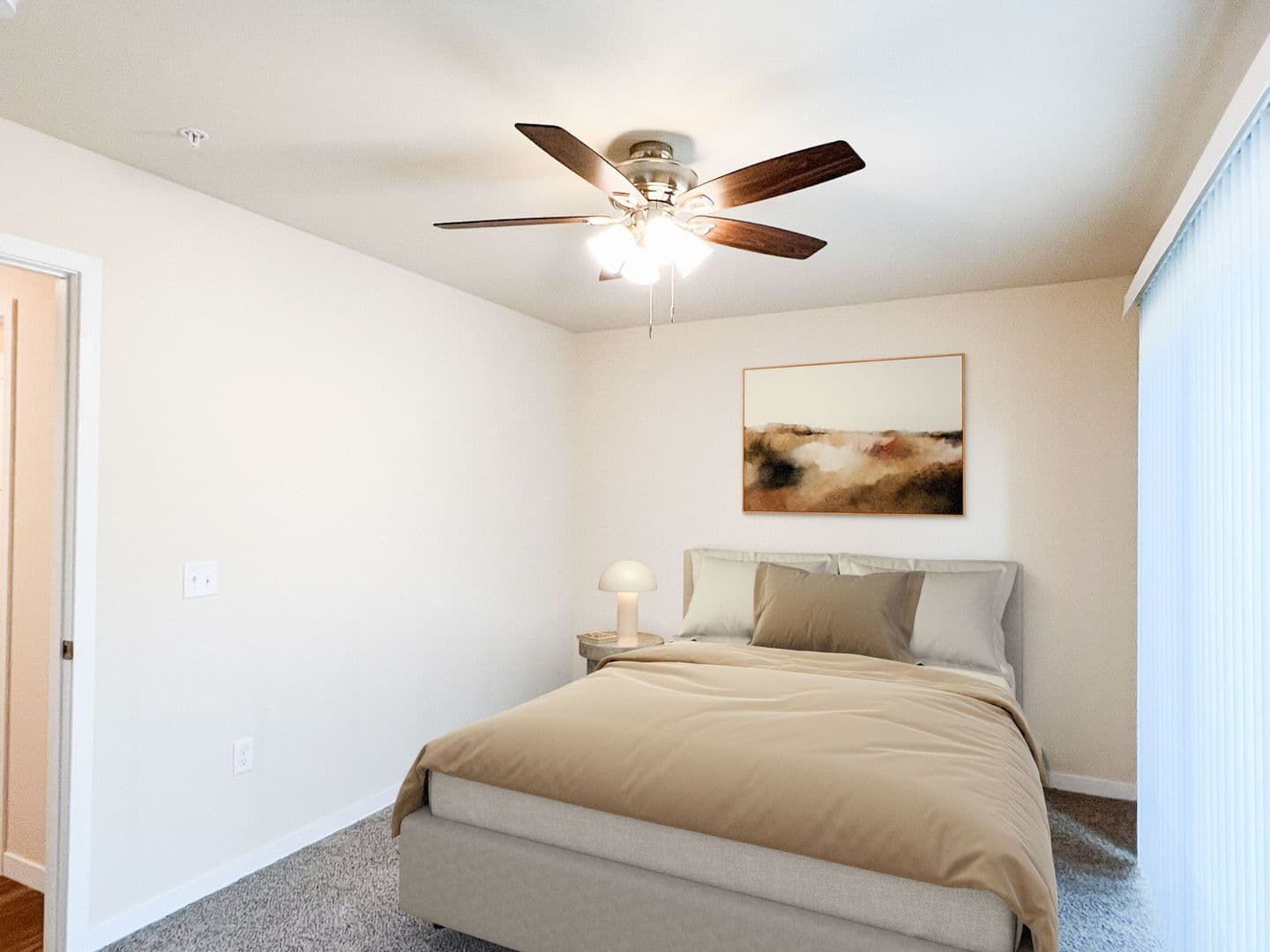 Athens Apartment: 713 Caroline Street