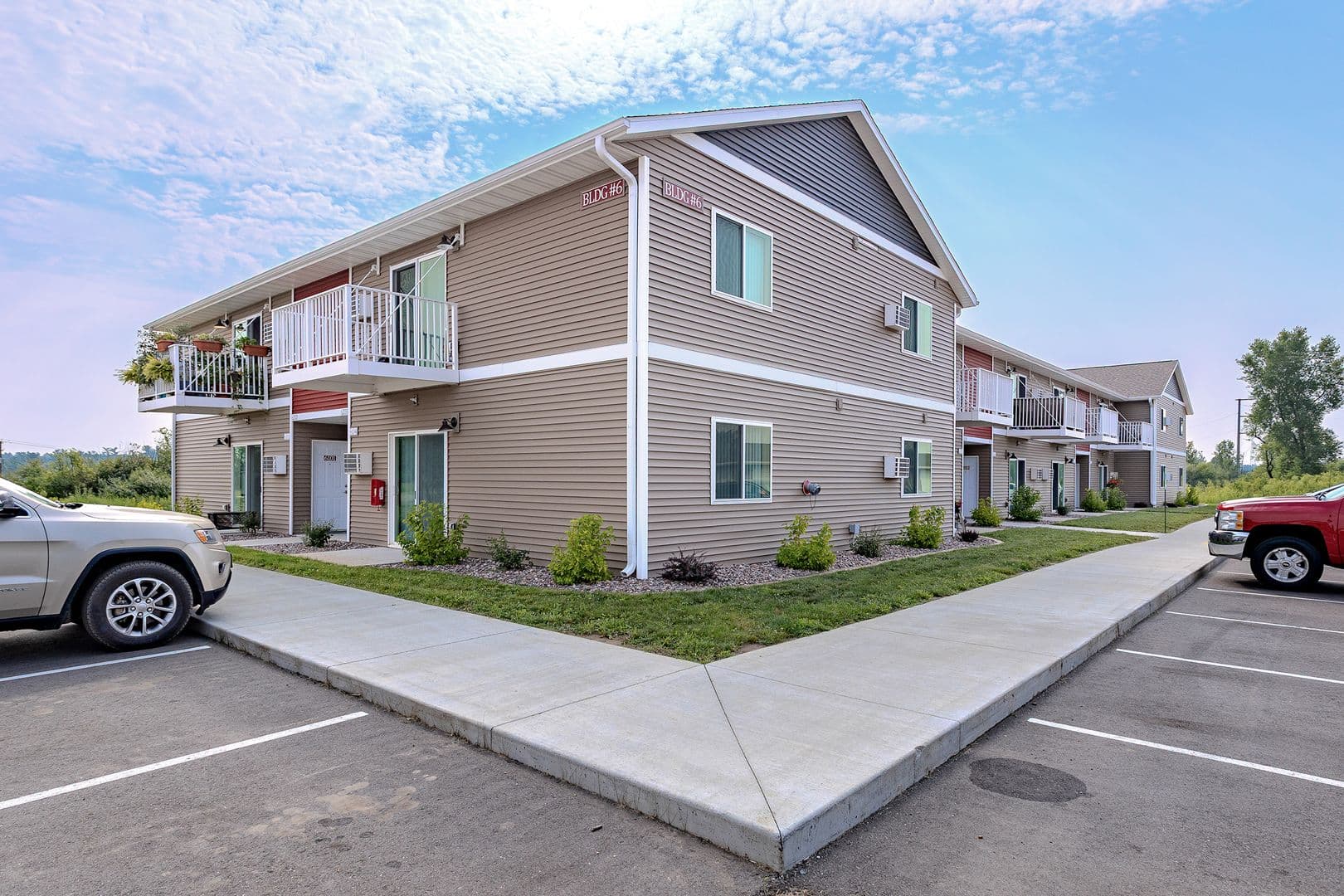 Black River Falls Apartment: N6695 Riverview Drive