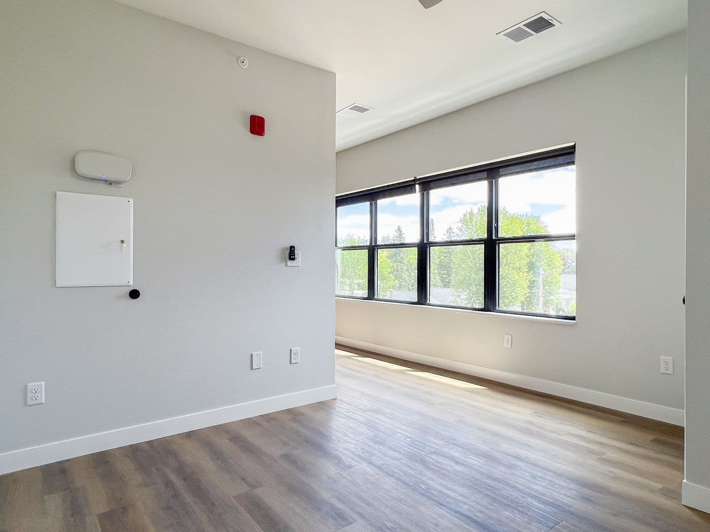 Schofield Apartment: 1408 Park Drive