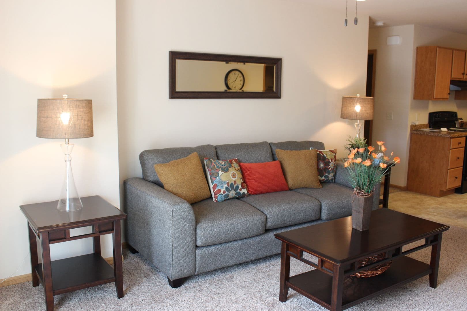 Eagle River Apartment: 724 W. Mill St.
